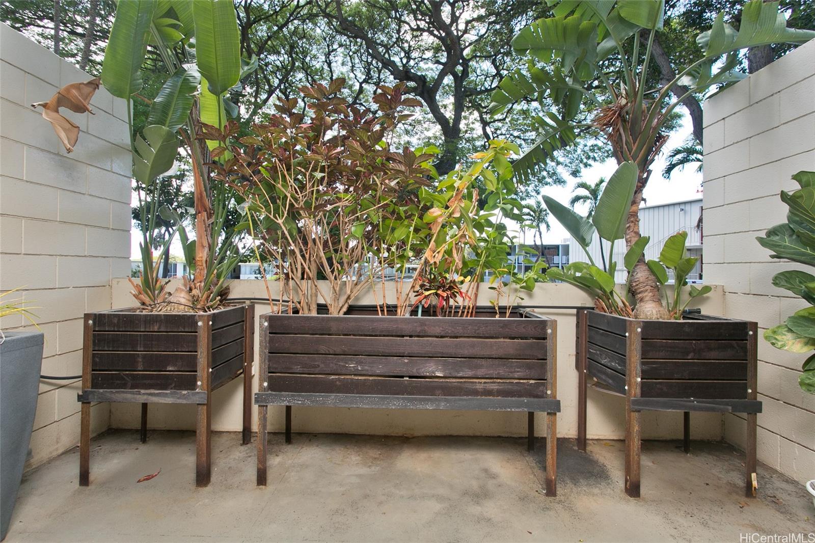 3030 Pualei Circle townhouse # 101, Honolulu, Hawaii - photo 15 of 20