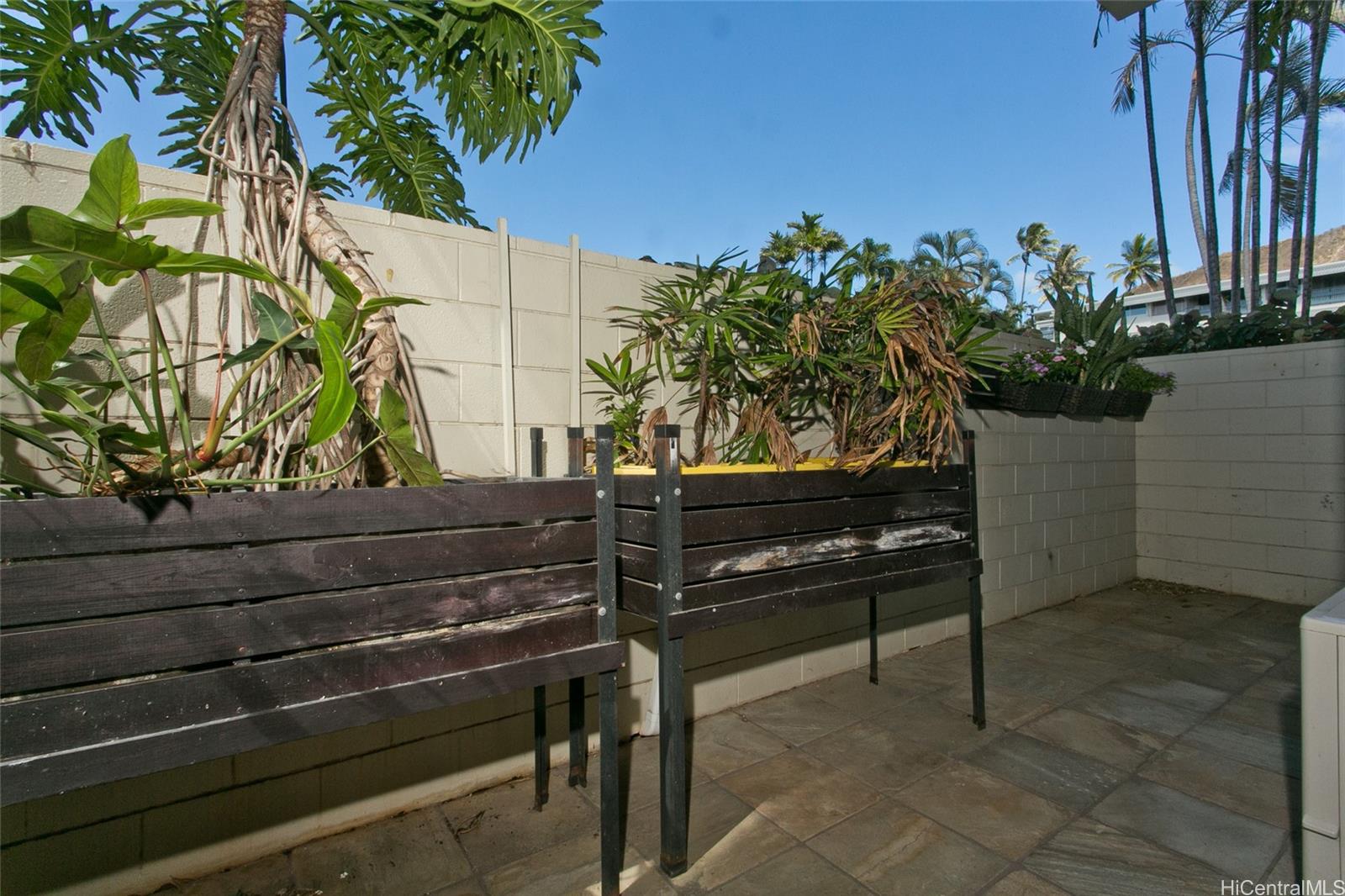 3030 Pualei Circle townhouse # 101, Honolulu, Hawaii - photo 16 of 20