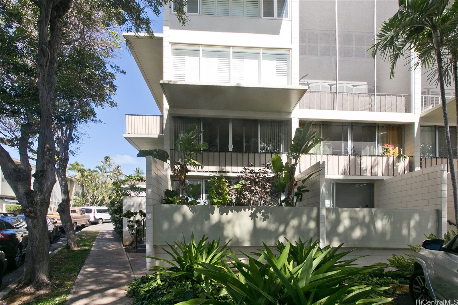 3030 Pualei Circle townhouse # 101, Honolulu, Hawaii - photo 17 of 20