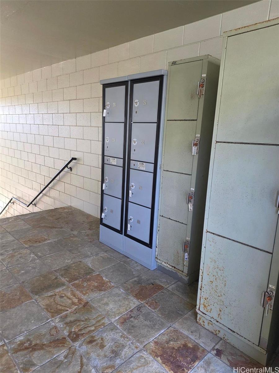 3030 Pualei Cir Honolulu - Rental - photo 23 of 25