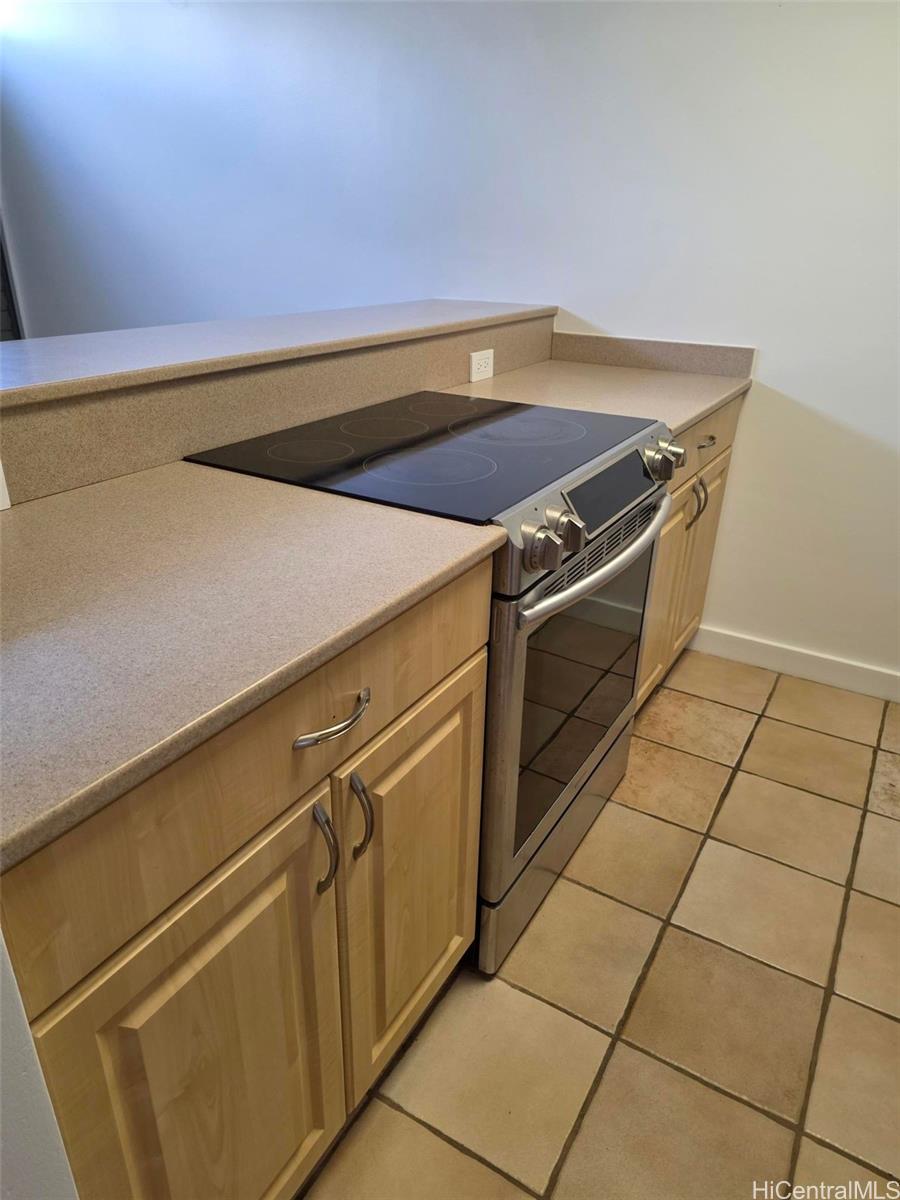 3030 Pualei Cir Honolulu - Rental - photo 7 of 25