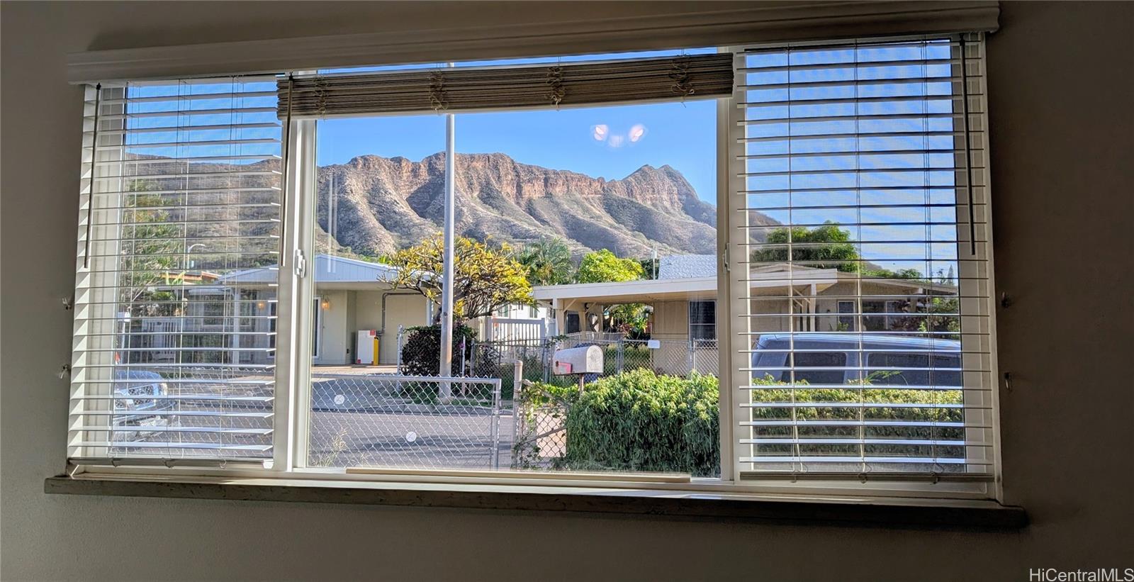 3032 Hinano Street Honolulu - Rental - photo 23 of 25