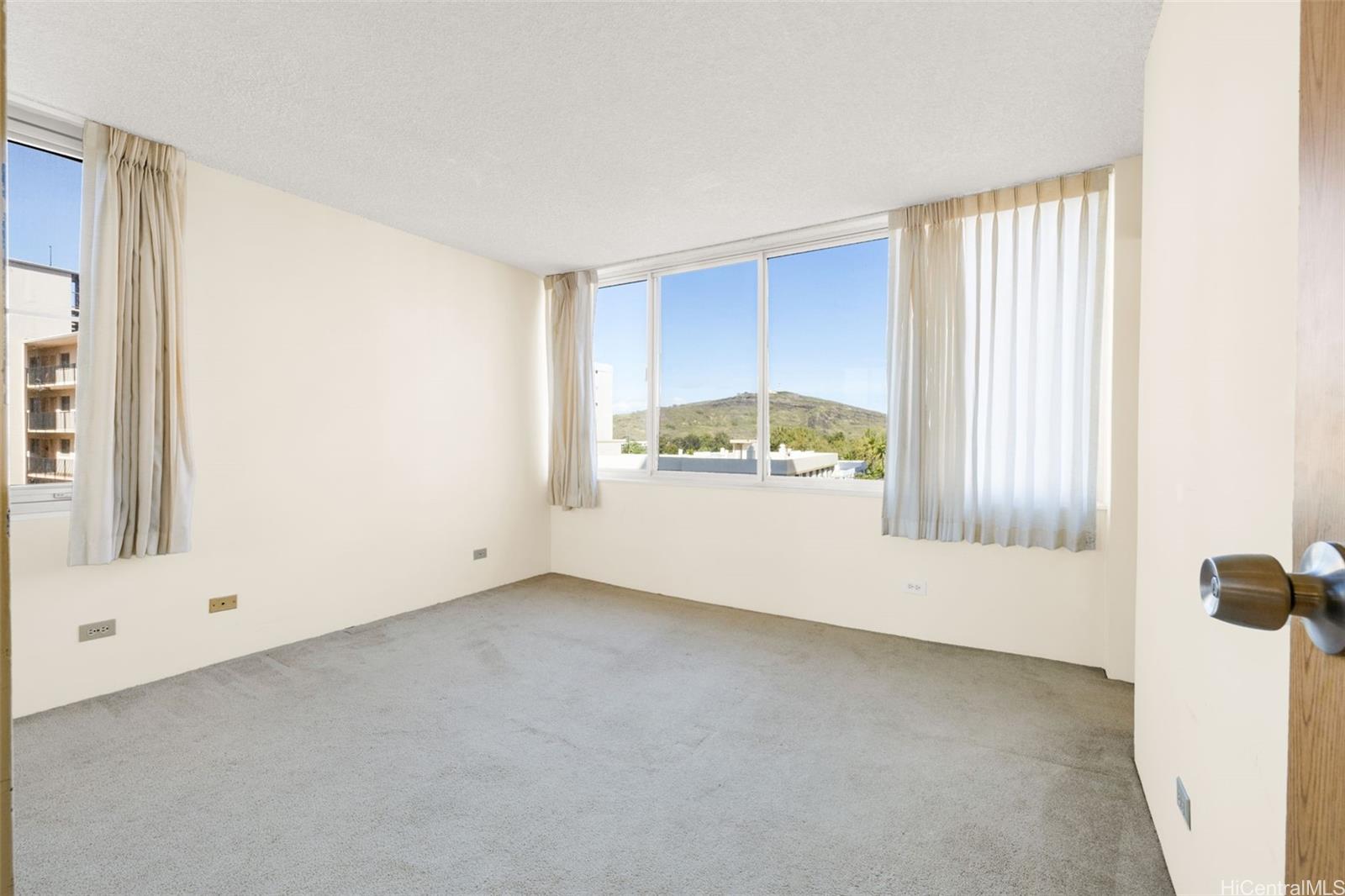 3033 Ala Ilima St Honolulu - Rental - photo 3 of 17