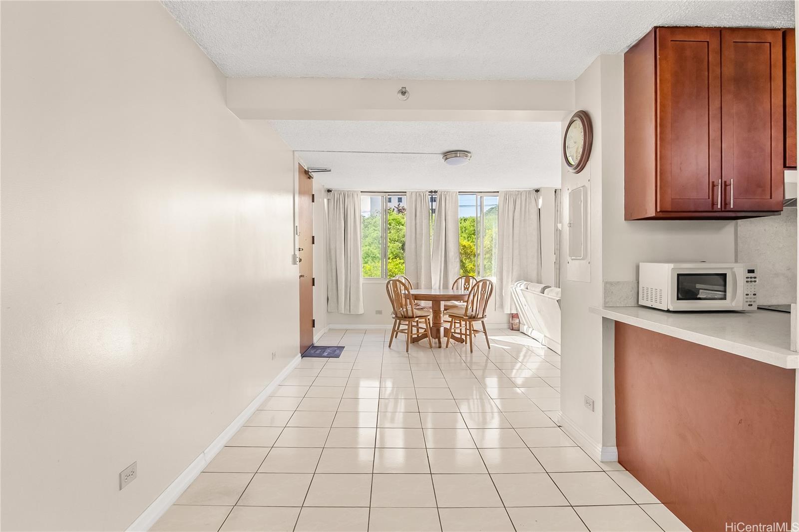 Ocean Vista condo # 502, Honolulu, Hawaii - photo 10 of 22