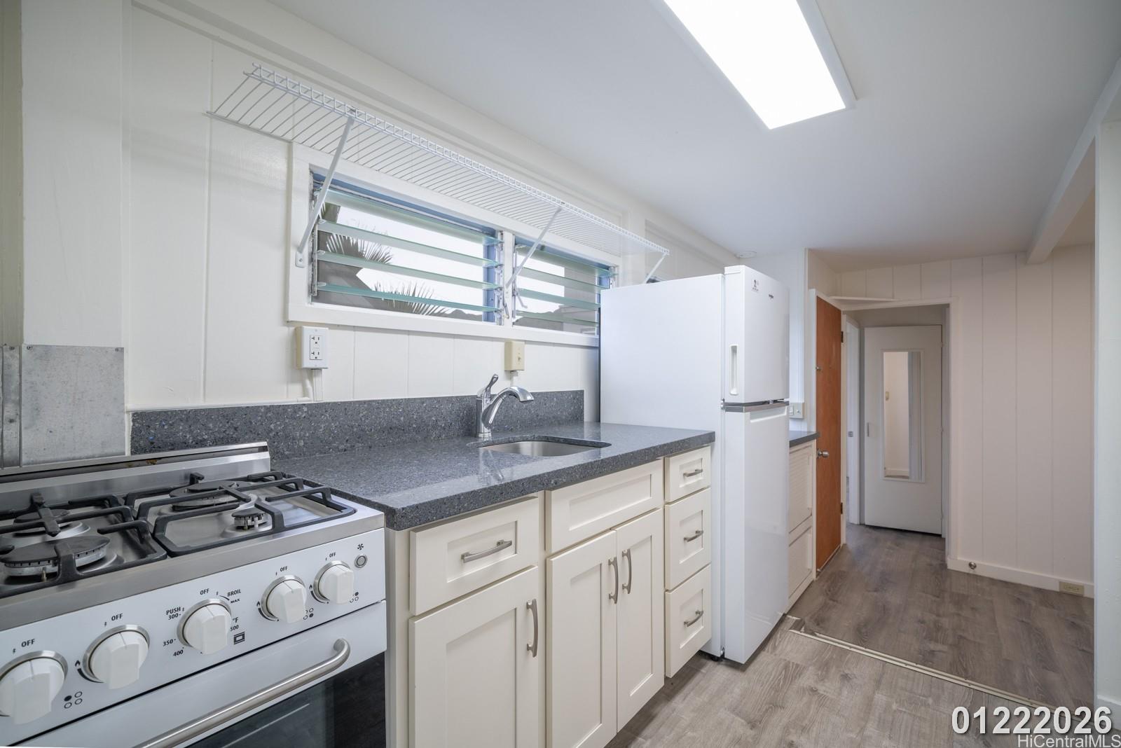 3033 Woolsey Pl Honolulu - Rental - photo 15 of 20