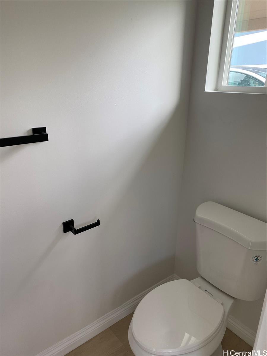 304 Wyllie St Honolulu - Rental - photo 3 of 6