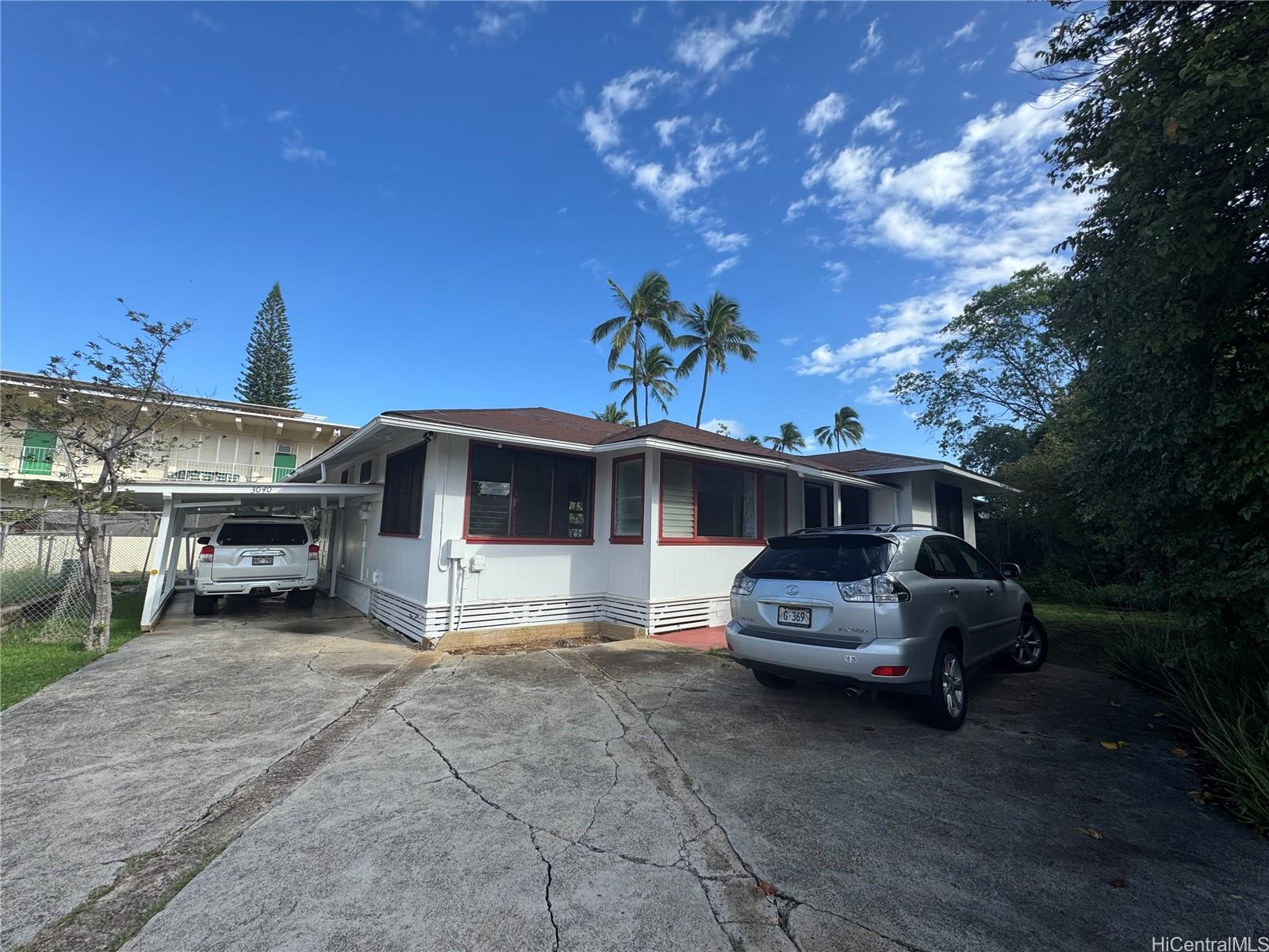 3040 Lakimau St Honolulu - Rental - photo 10 of 12