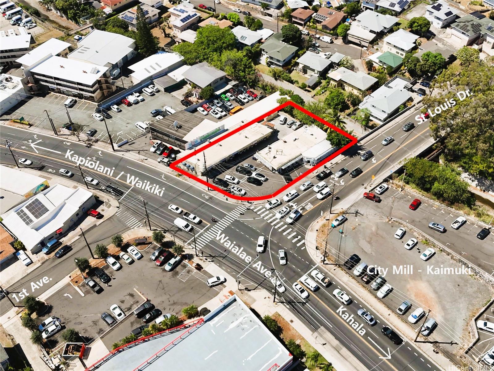 3040 Waialae Ave Honolulu Oahu commercial real estate photo3 of 14