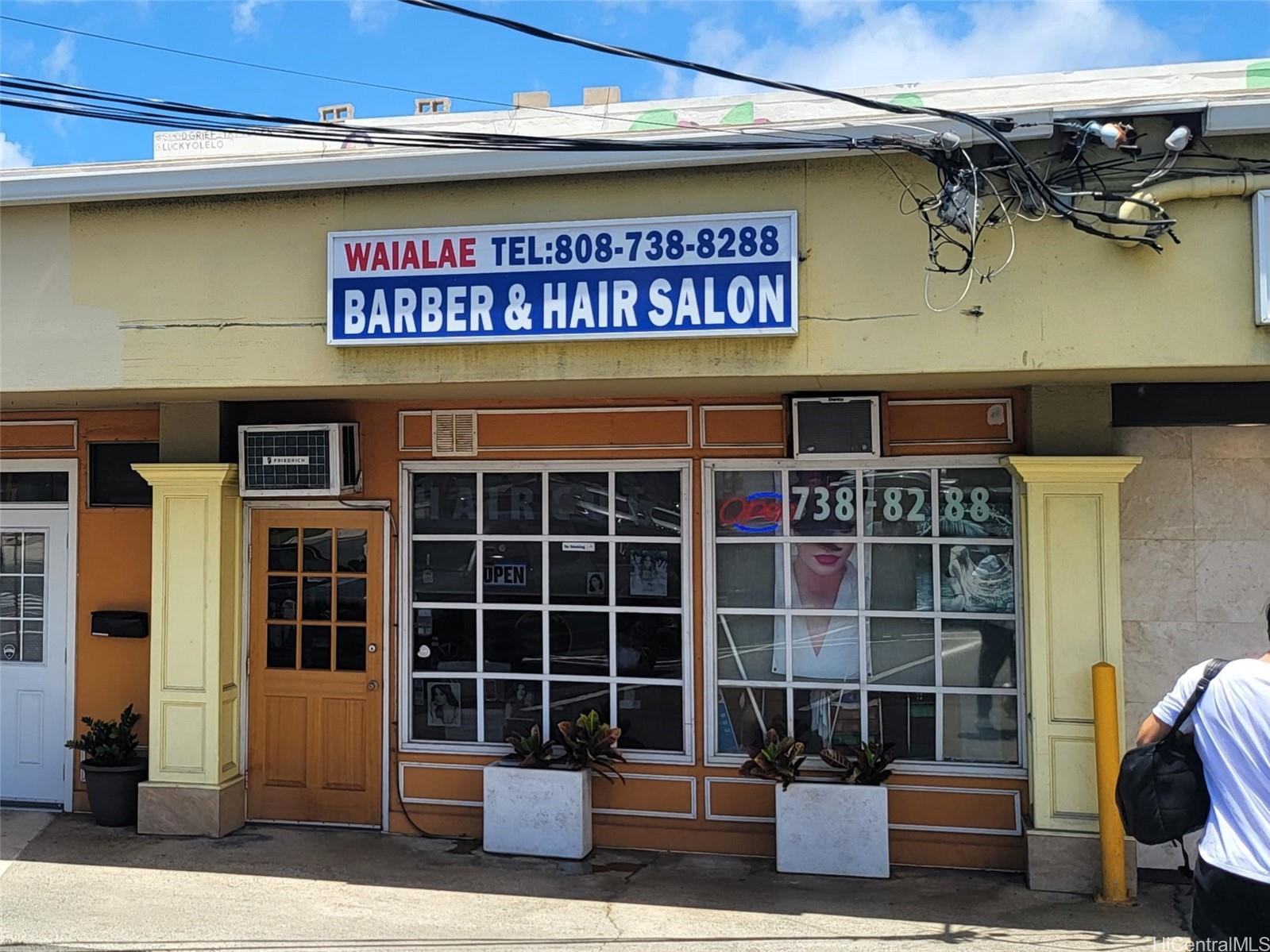 3040 Waialae Ave Honolulu Oahu commercial real estate photo7 of 14