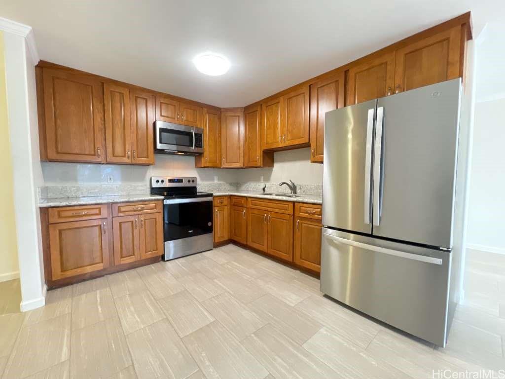 3043 Gulston St Honolulu - Rental - photo 4 of 19