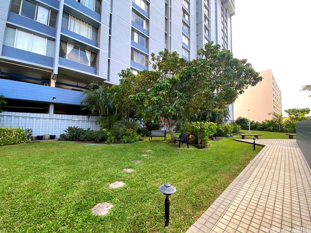 3045 Ala Napuaa Pl Honolulu - Rental - photo 15 of 16