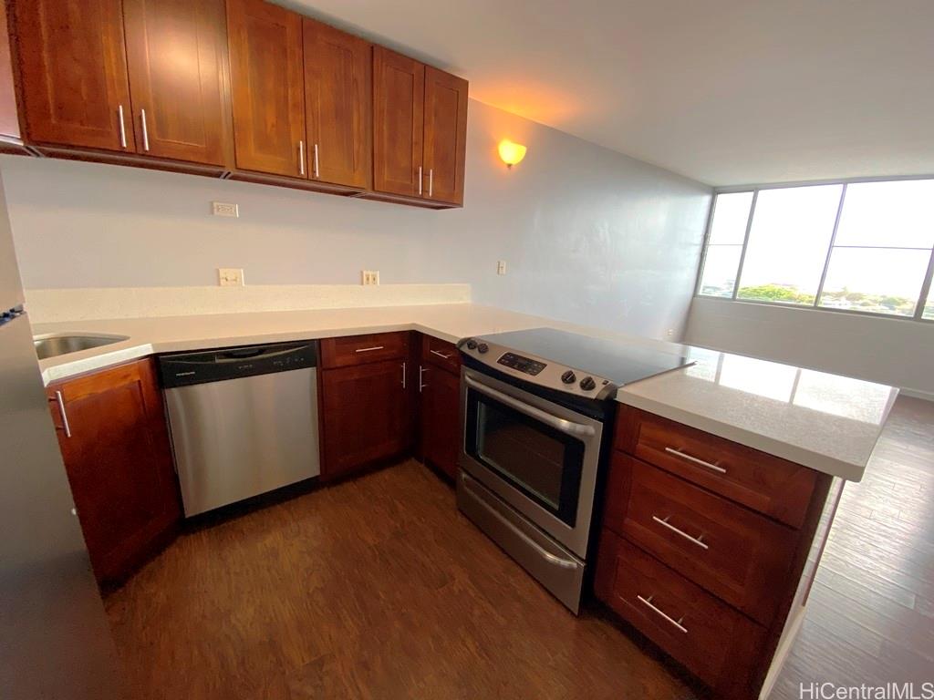 3045 Ala Napuaa Pl Honolulu - Rental - photo 3 of 16