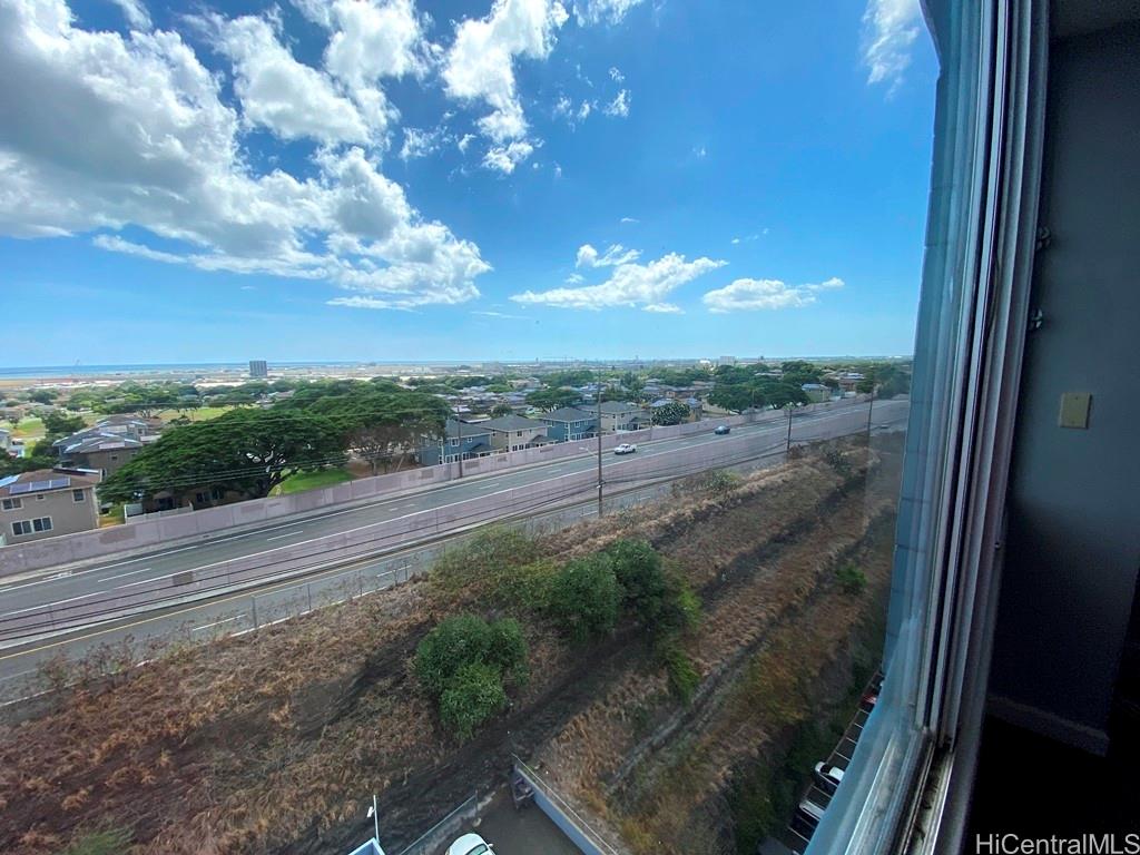 3045 Ala Napuaa Pl Honolulu - Rental - photo 6 of 16