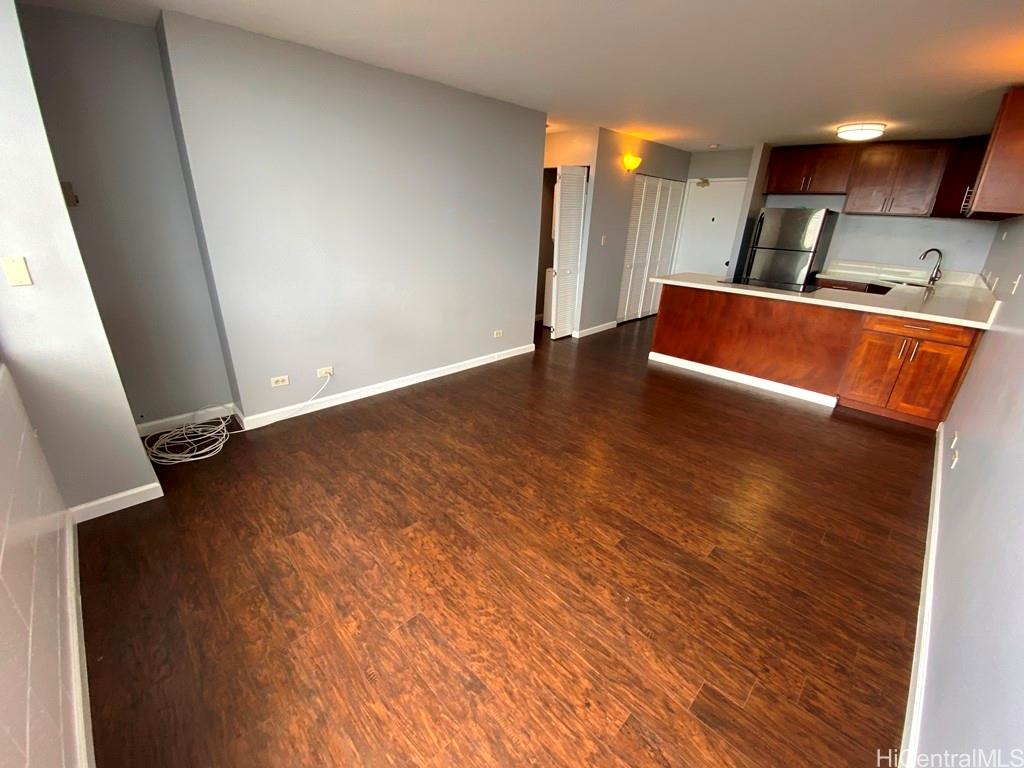 3045 Ala Napuaa Pl Honolulu - Rental - photo 7 of 16