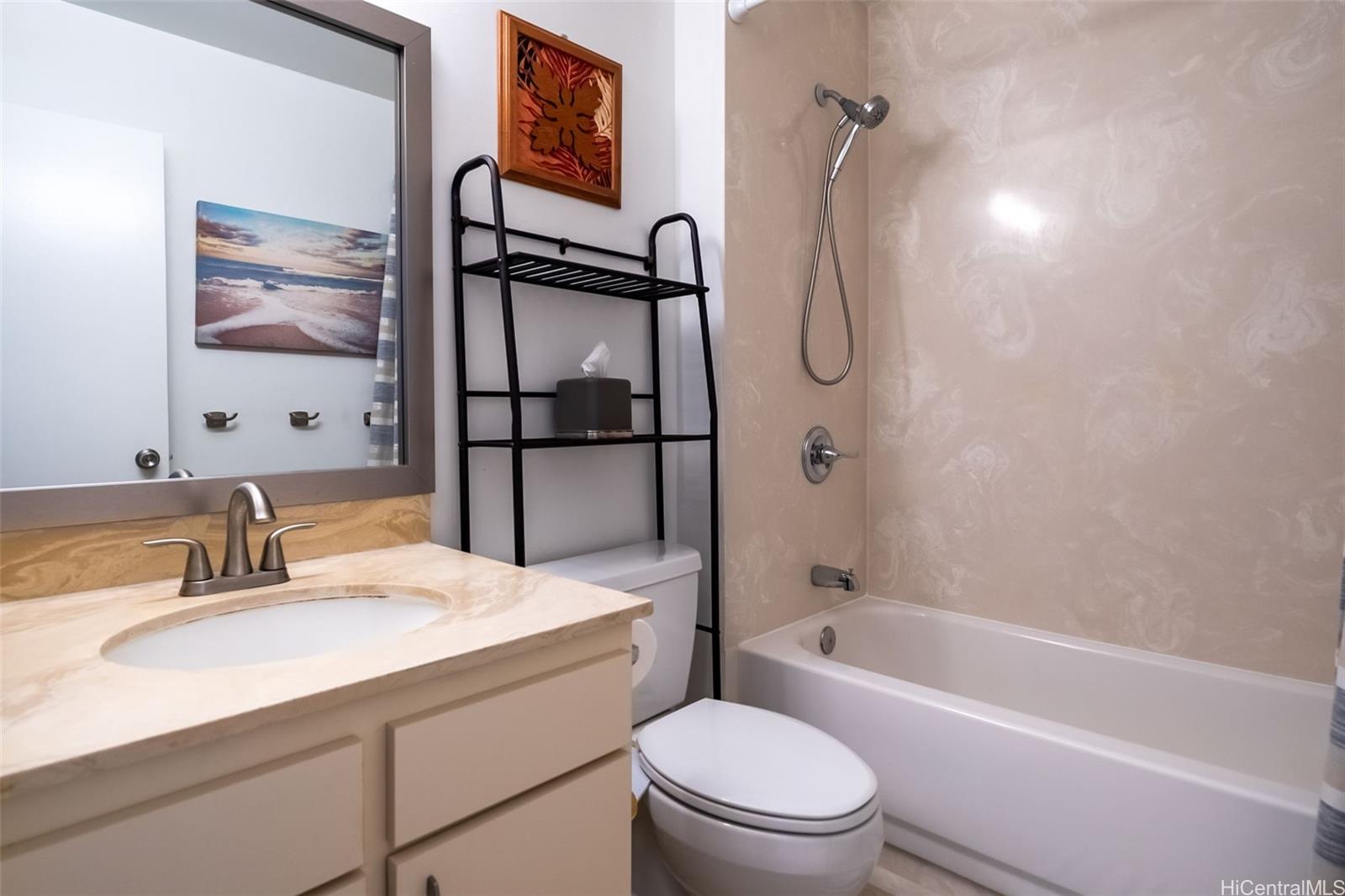 HARBOUR RIDGE condo # 1104, Honolulu, Hawaii - photo 12 of 21