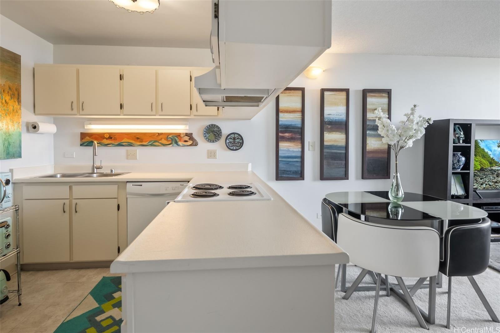 HARBOUR RIDGE condo # 1104, Honolulu, Hawaii - photo 5 of 21