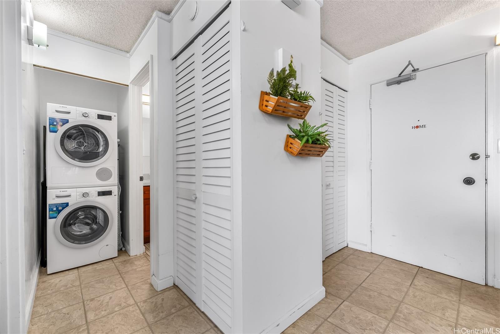 Harbour Ridge condo # 1305, Honolulu, Hawaii - photo 12 of 18