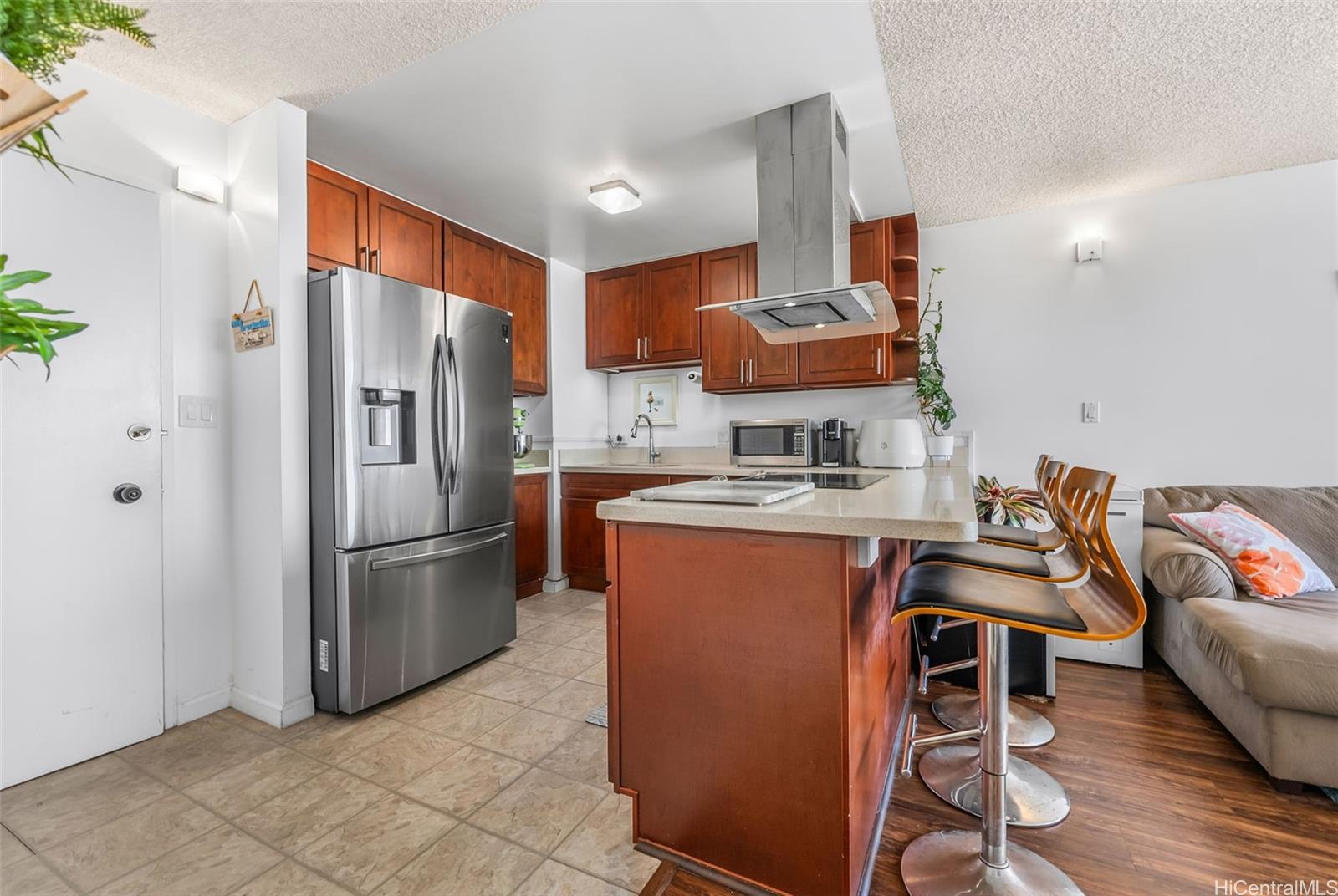 Harbour Ridge condo # 1305, Honolulu, Hawaii - photo 7 of 18