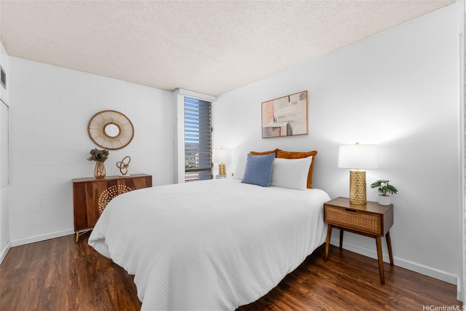 Harbour Ridge condo # 1305, Honolulu, Hawaii - photo 15 of 24