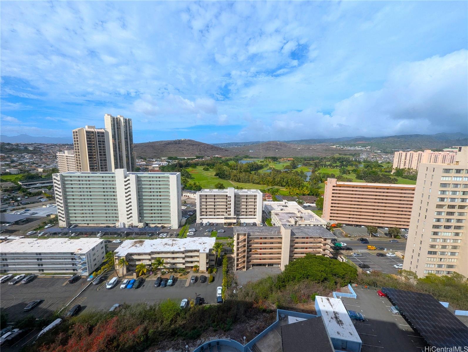 Harbour Ridge condo # 1607, Honolulu, Hawaii - photo 5 of 13