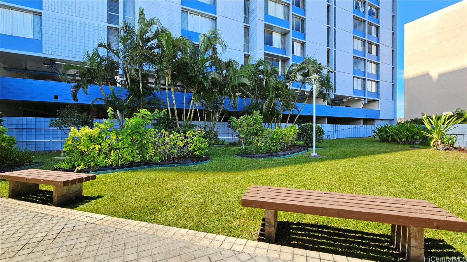 Harbour Ridge condo # 1613, Honolulu, Hawaii - photo 18 of 20