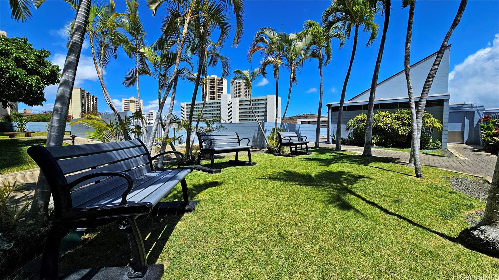 Harbour Ridge condo # 1613, Honolulu, Hawaii - photo 19 of 20