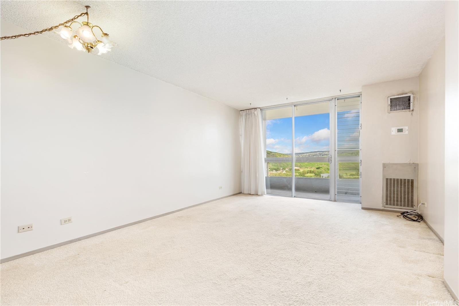 Harbour Ridge condo # 1701, Honolulu, Hawaii - photo 2 of 24