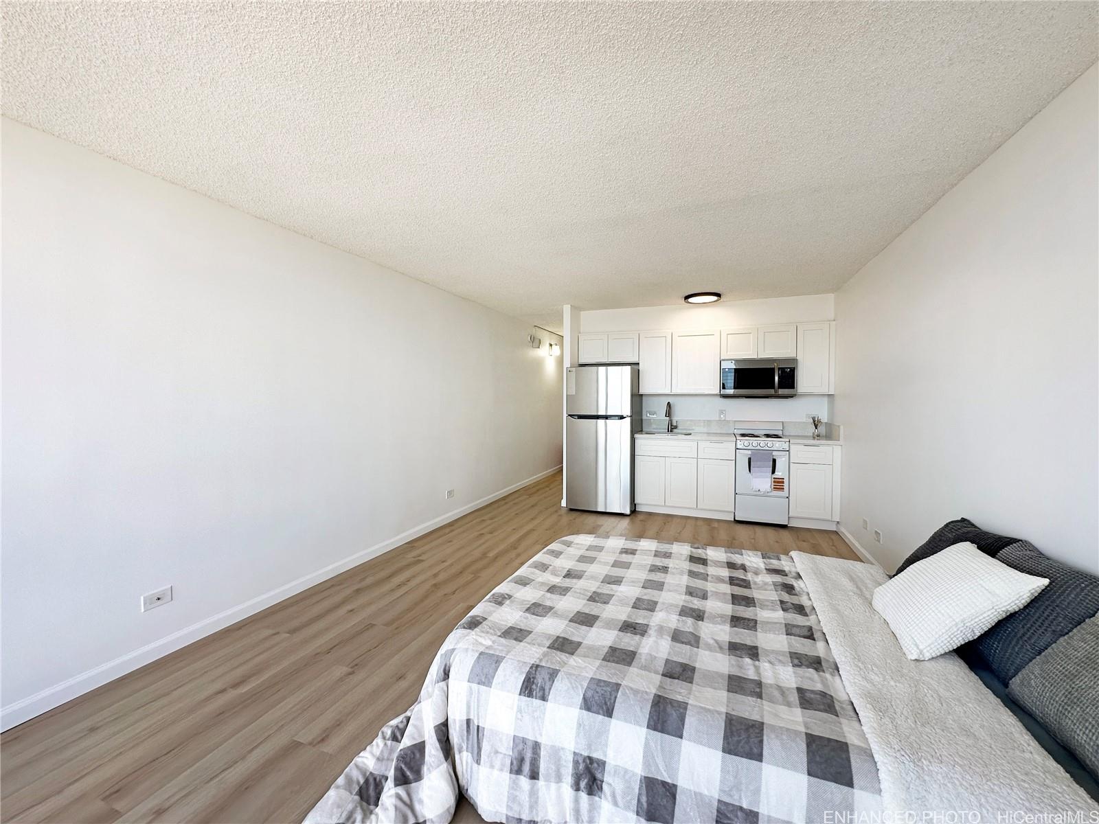 Harbour Ridge condo # 1814, Honolulu, Hawaii - photo 6 of 16