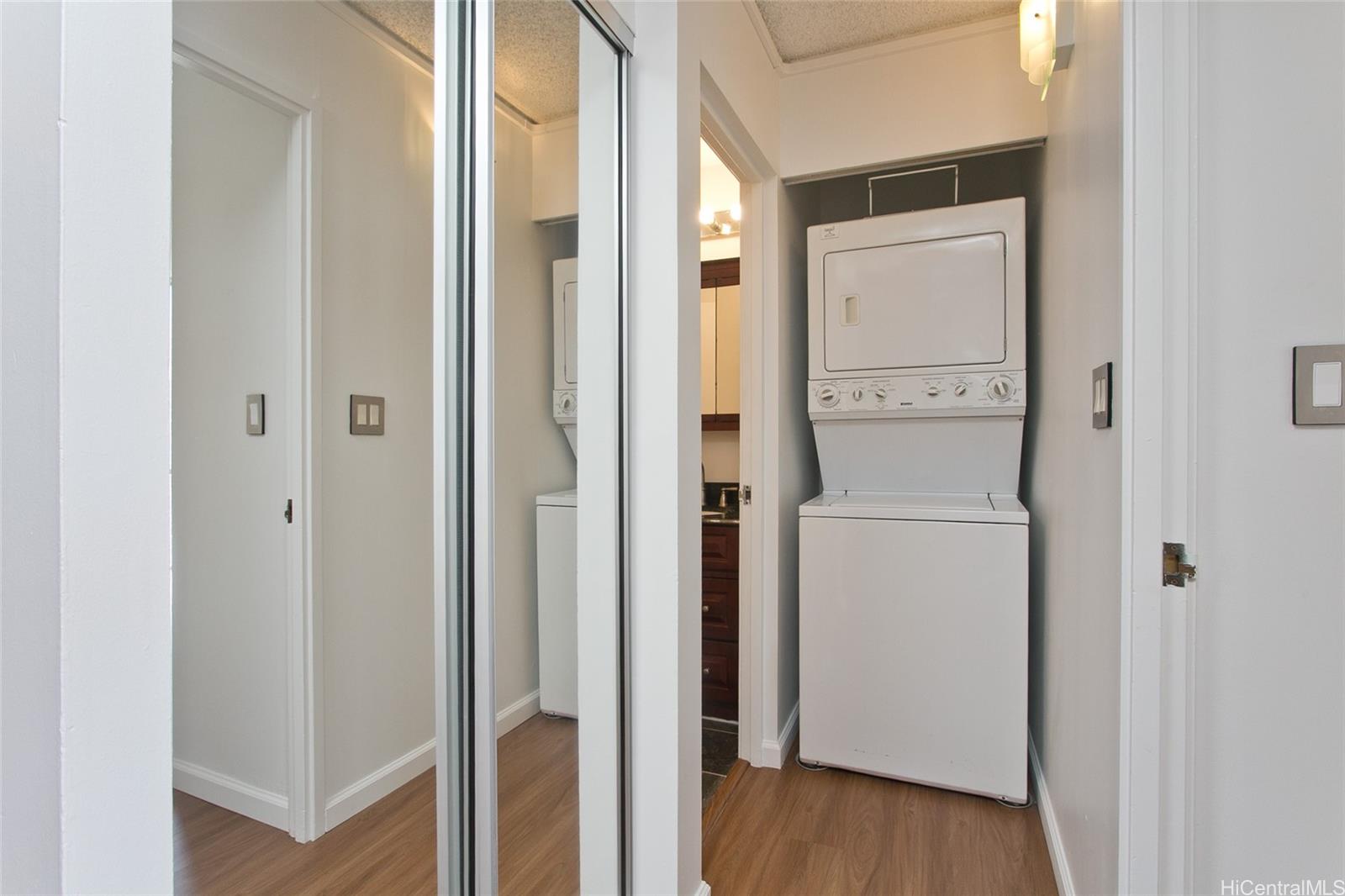 Harbour Ridge condo # 306, Honolulu, Hawaii - photo 8 of 15