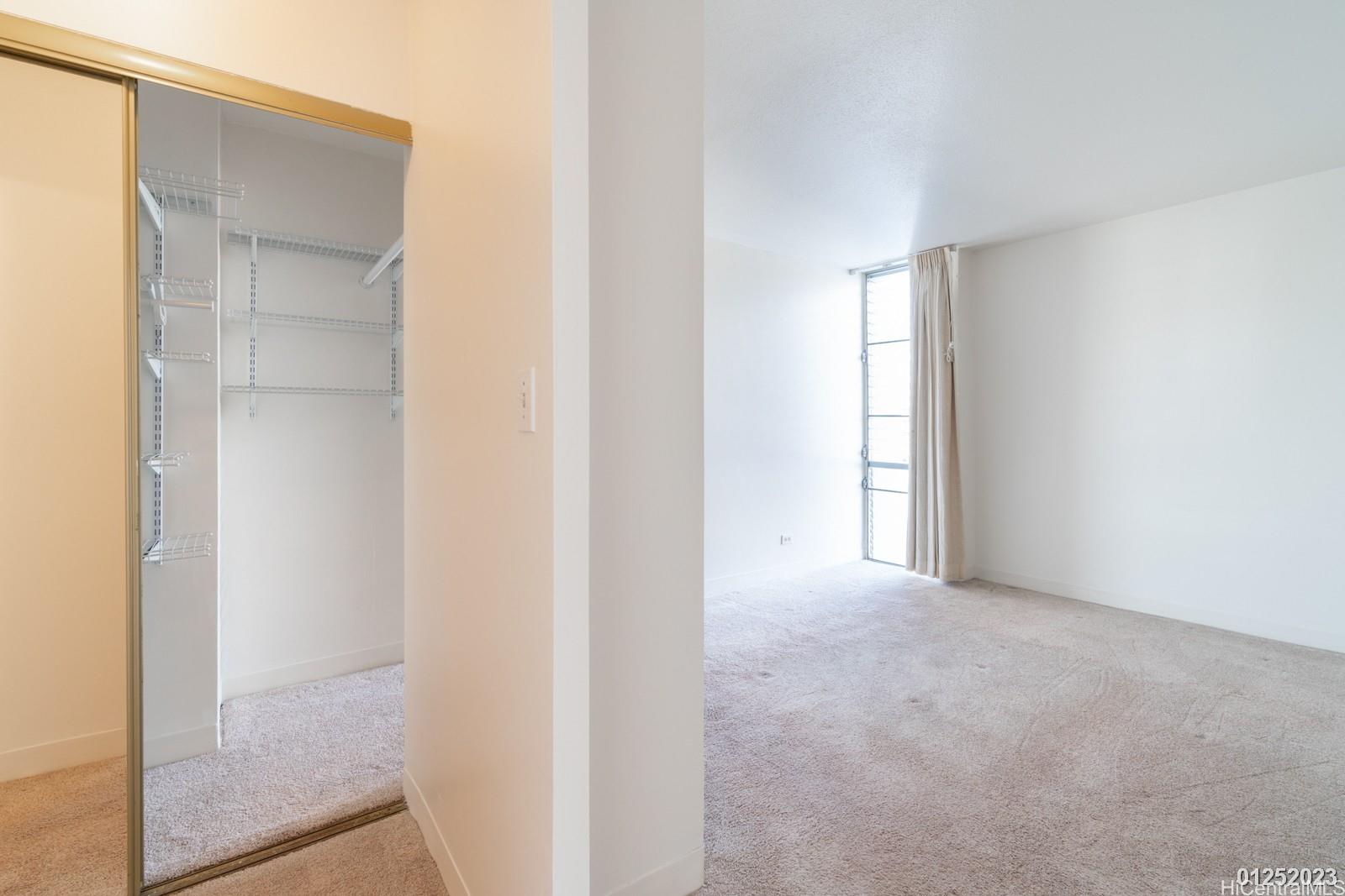 3045 Ala Napuaa Pl Honolulu - Rental - photo 16 of 22
