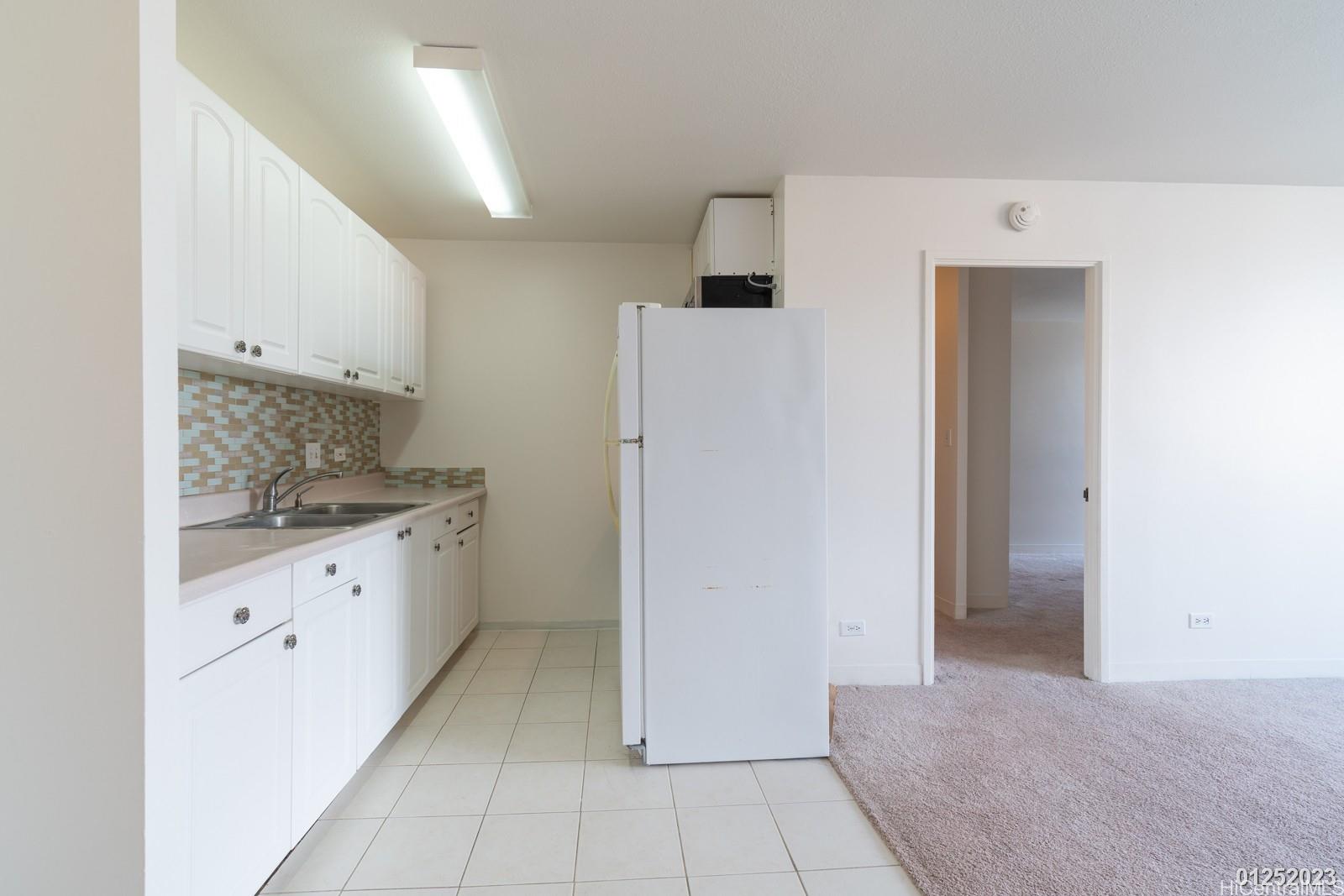 3045 Ala Napuaa Pl Honolulu - Rental - photo 6 of 22