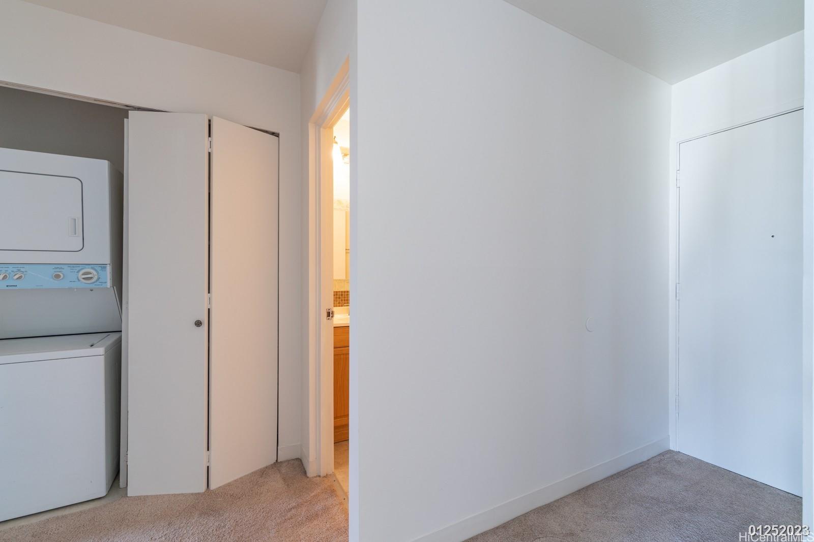 3045 Ala Napuaa Pl Honolulu - Rental - photo 10 of 22