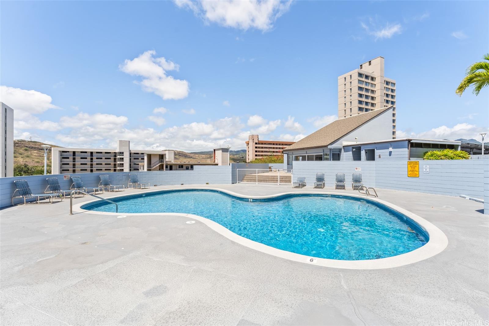 Harbour Ridge condo # 615, Honolulu, Hawaii - photo 11 of 15