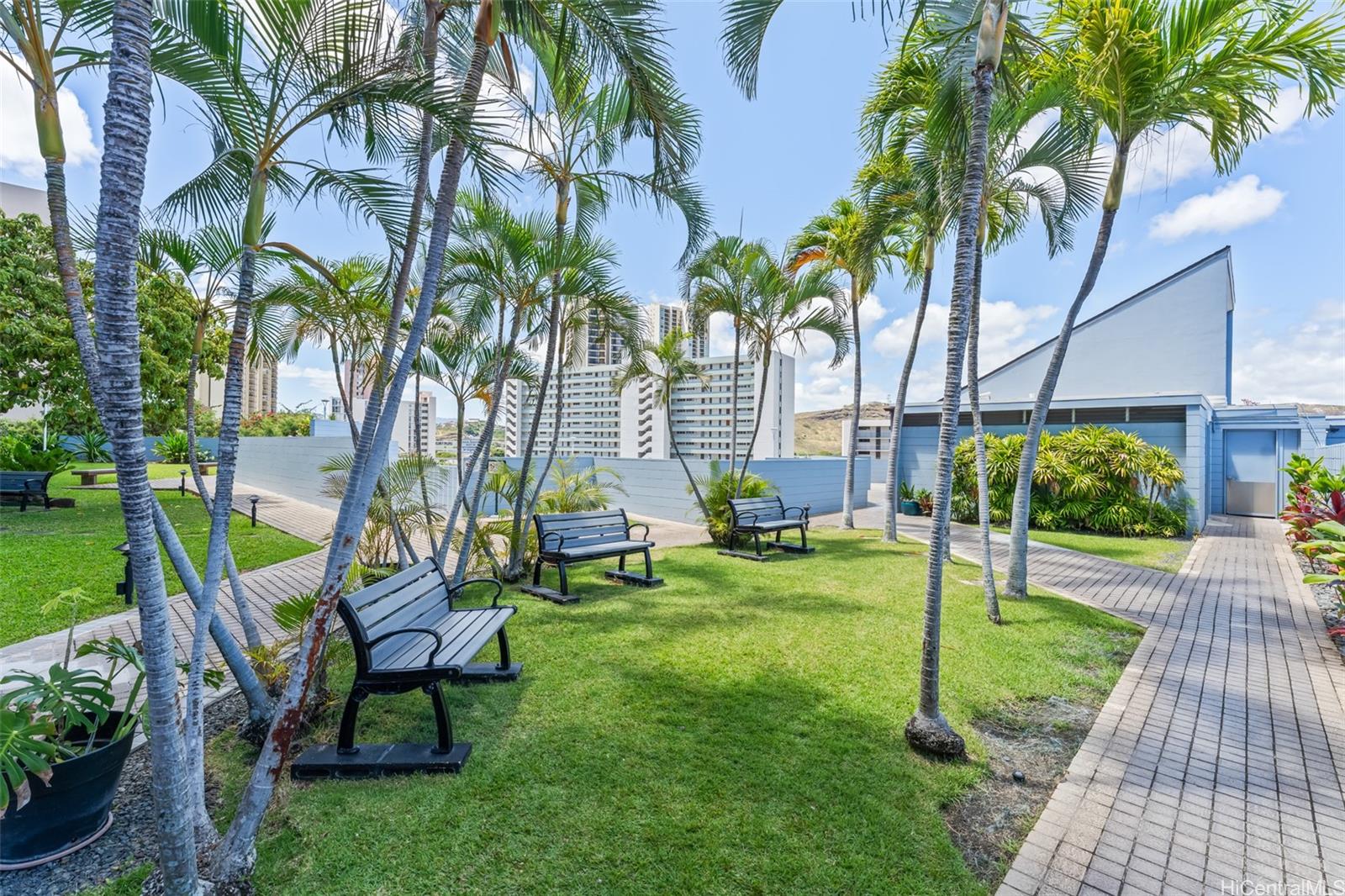 Harbour Ridge condo # 615, Honolulu, Hawaii - photo 13 of 15