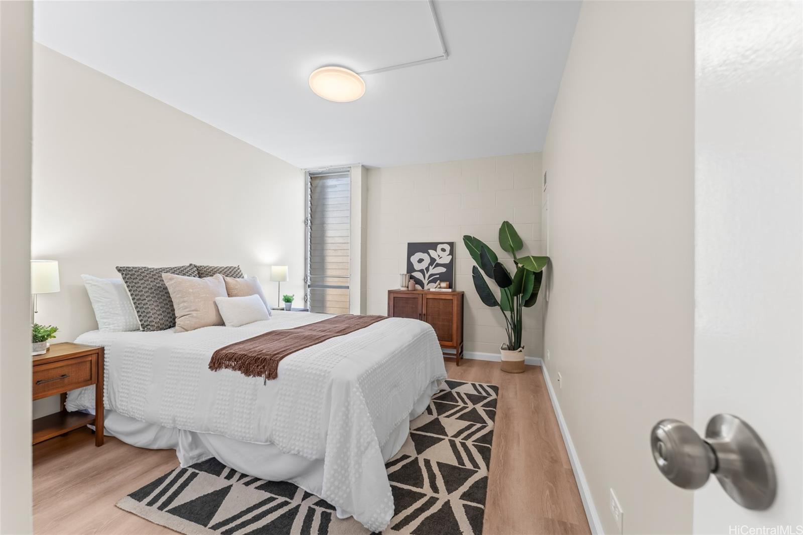 Harbour Ridge condo # 615, Honolulu, Hawaii - photo 6 of 15