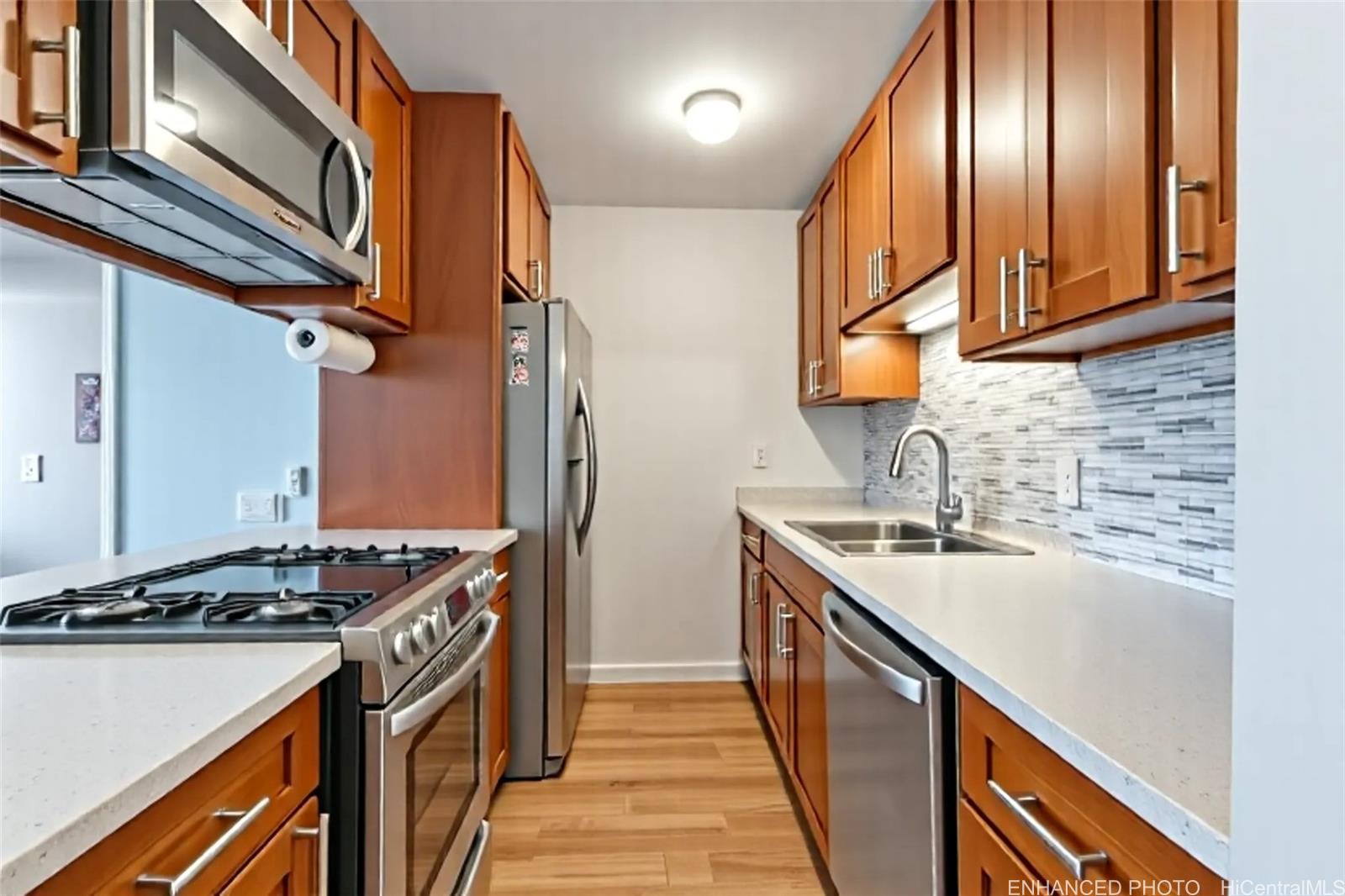 Harbour Ridge condo # 710, Honolulu, Hawaii - photo 8 of 25