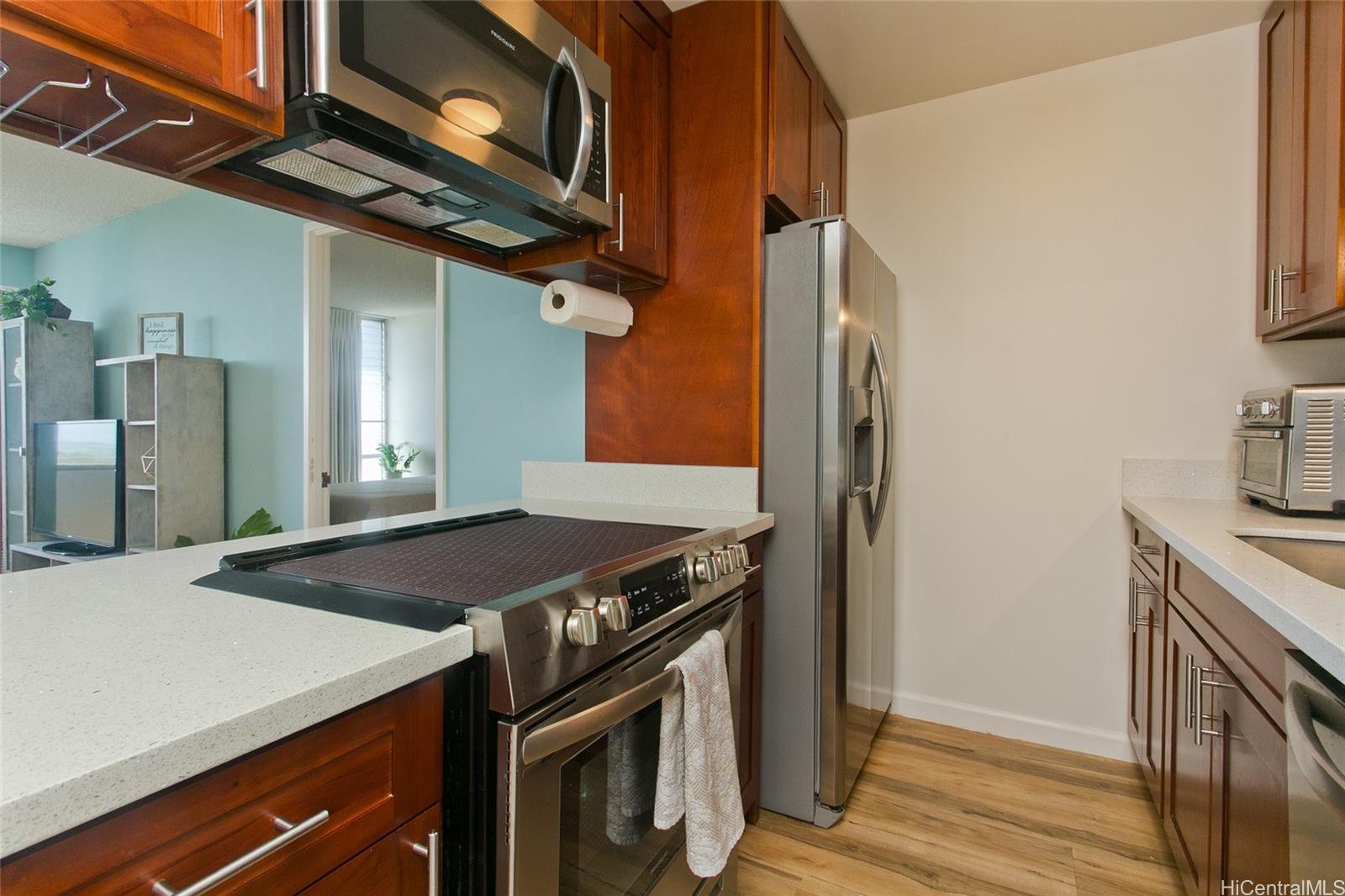 Harbour Ridge condo # 710, Honolulu, Hawaii - photo 6 of 22