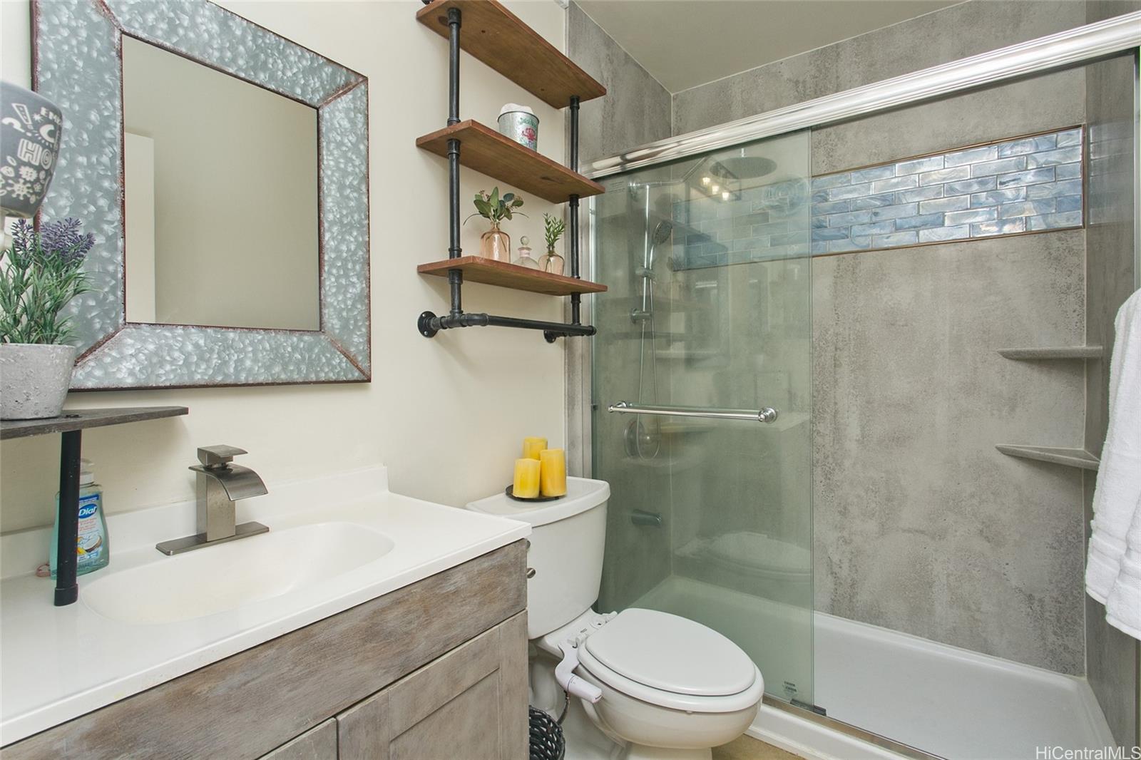 Harbour Ridge condo # 710, Honolulu, Hawaii - photo 8 of 22