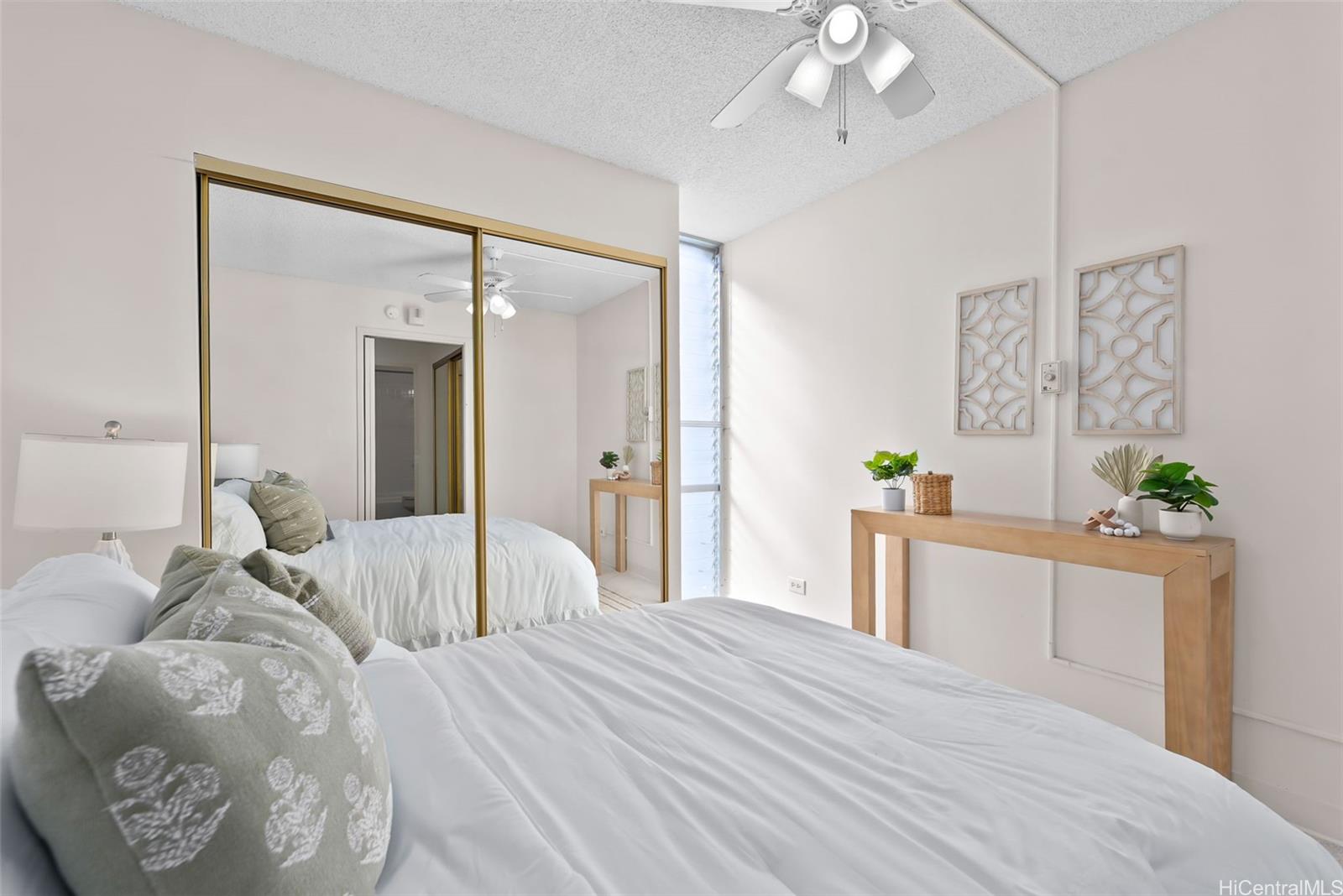 Harbour Ridge condo # 912, Honolulu, Hawaii - photo 13 of 19