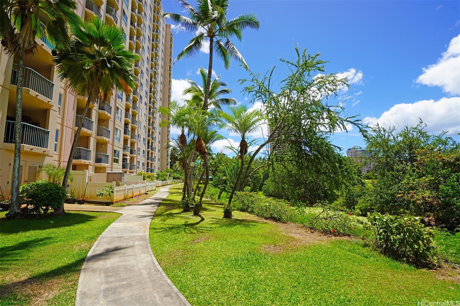 Country Club Village 4 condo # 1104, Honolulu, Hawaii - photo 18 of 21