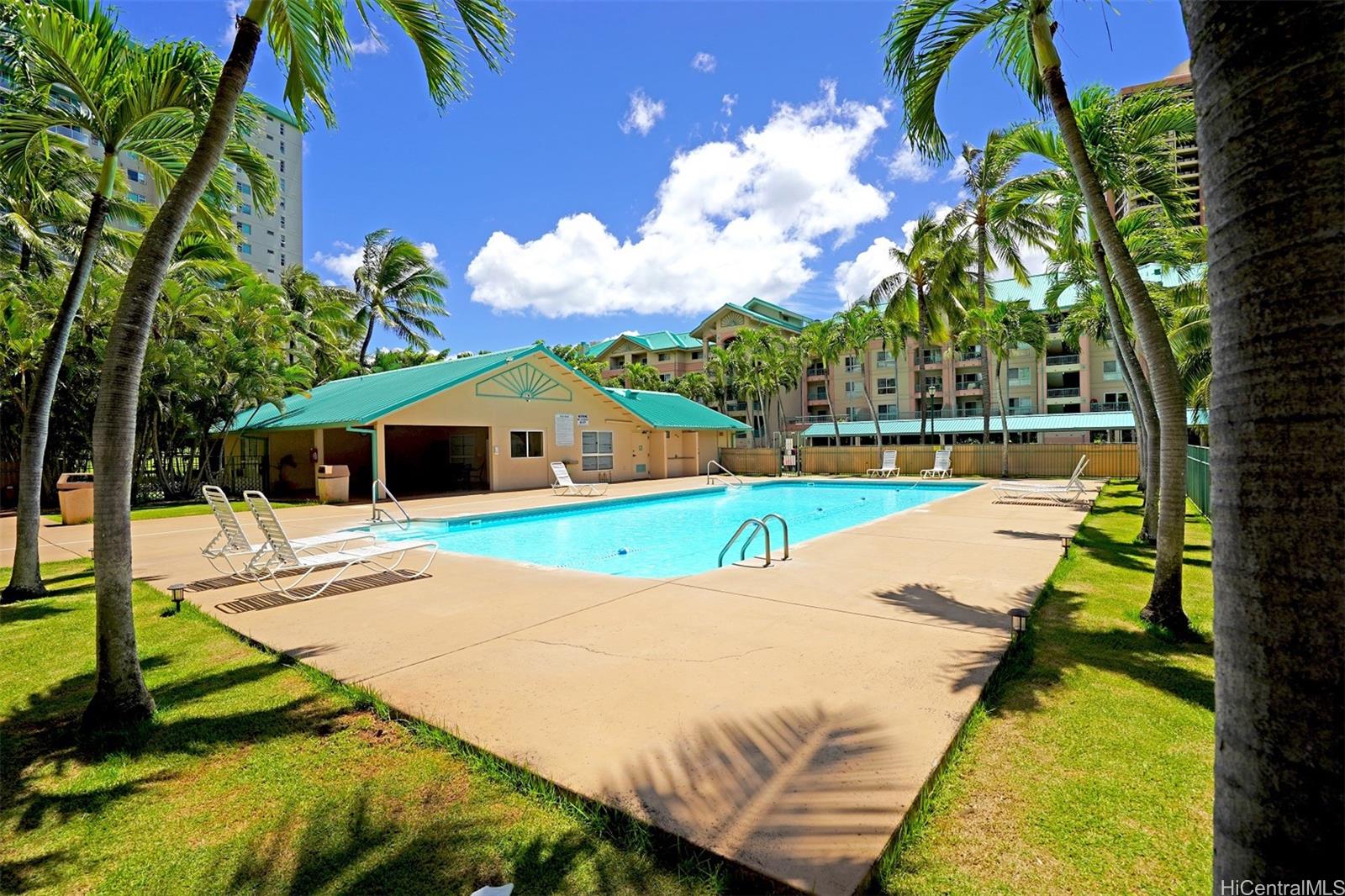 Country Club Village 4 condo # 1104, Honolulu, Hawaii - photo 20 of 21