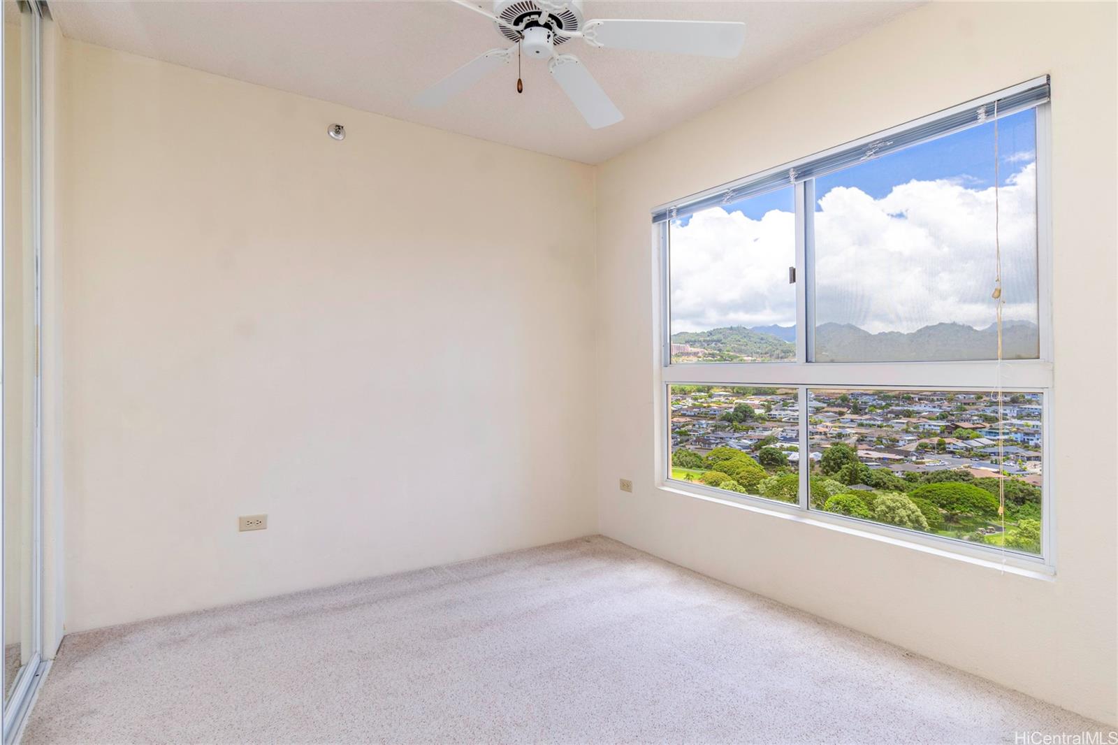 Country Club Village condo # 1901, Honolulu, Hawaii - photo 13 of 25