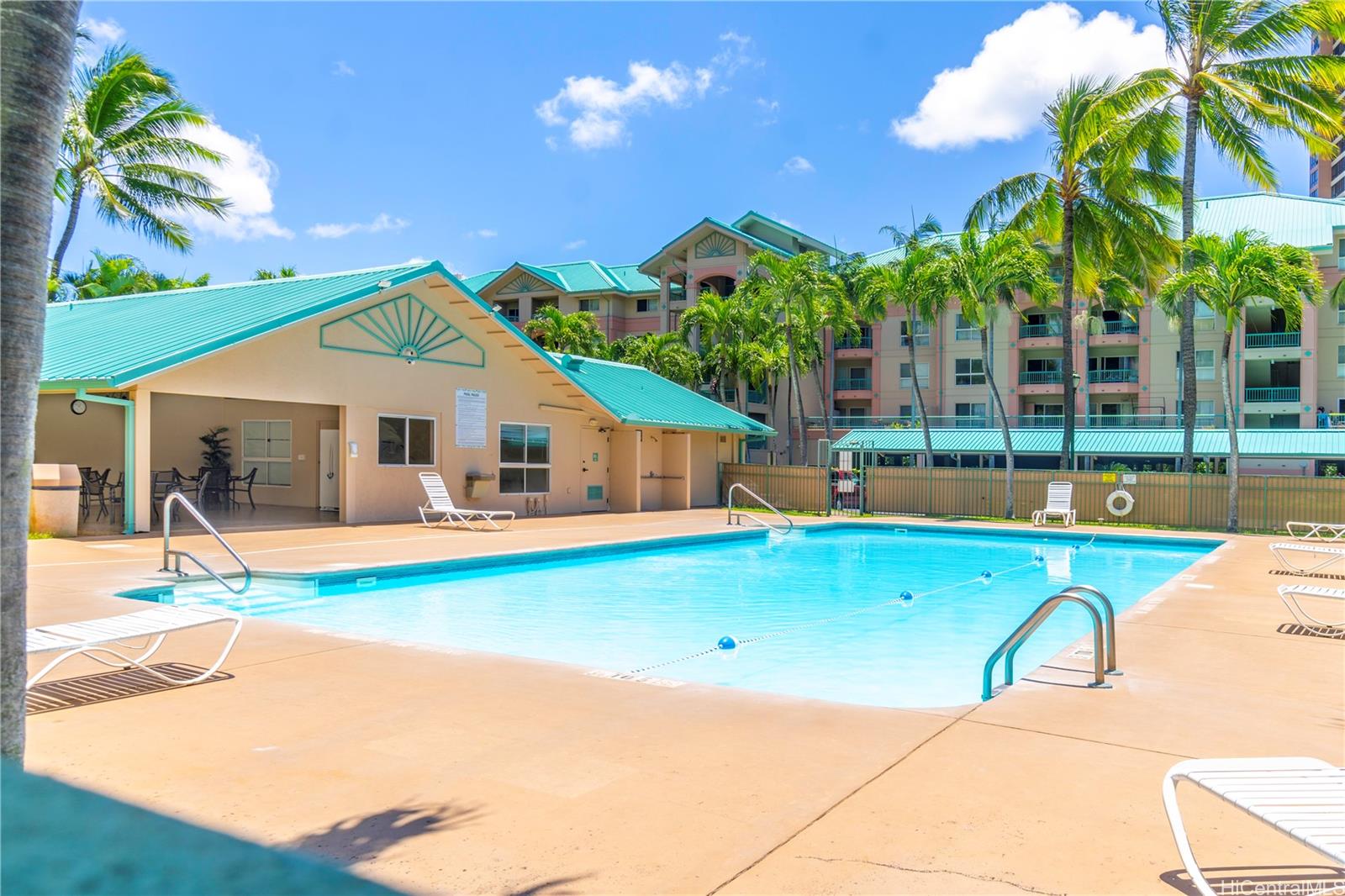 Country Club Village condo # 1901, Honolulu, Hawaii - photo 24 of 25