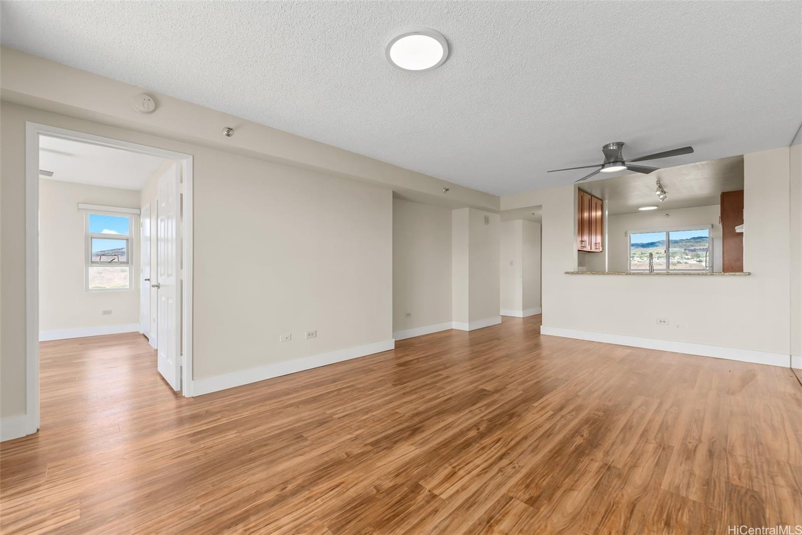 Country Club Village 2 condo # 2011, Honolulu, Hawaii - photo 8 of 18