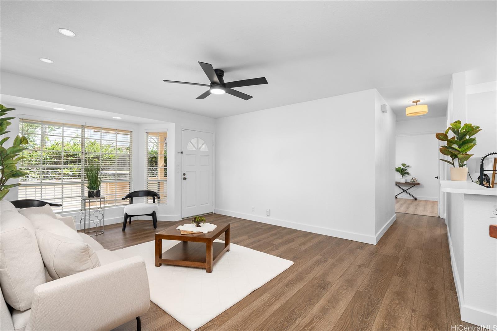 306 Mananai Place townhouse # 4D, Honolulu, Hawaii - photo 4 of 25