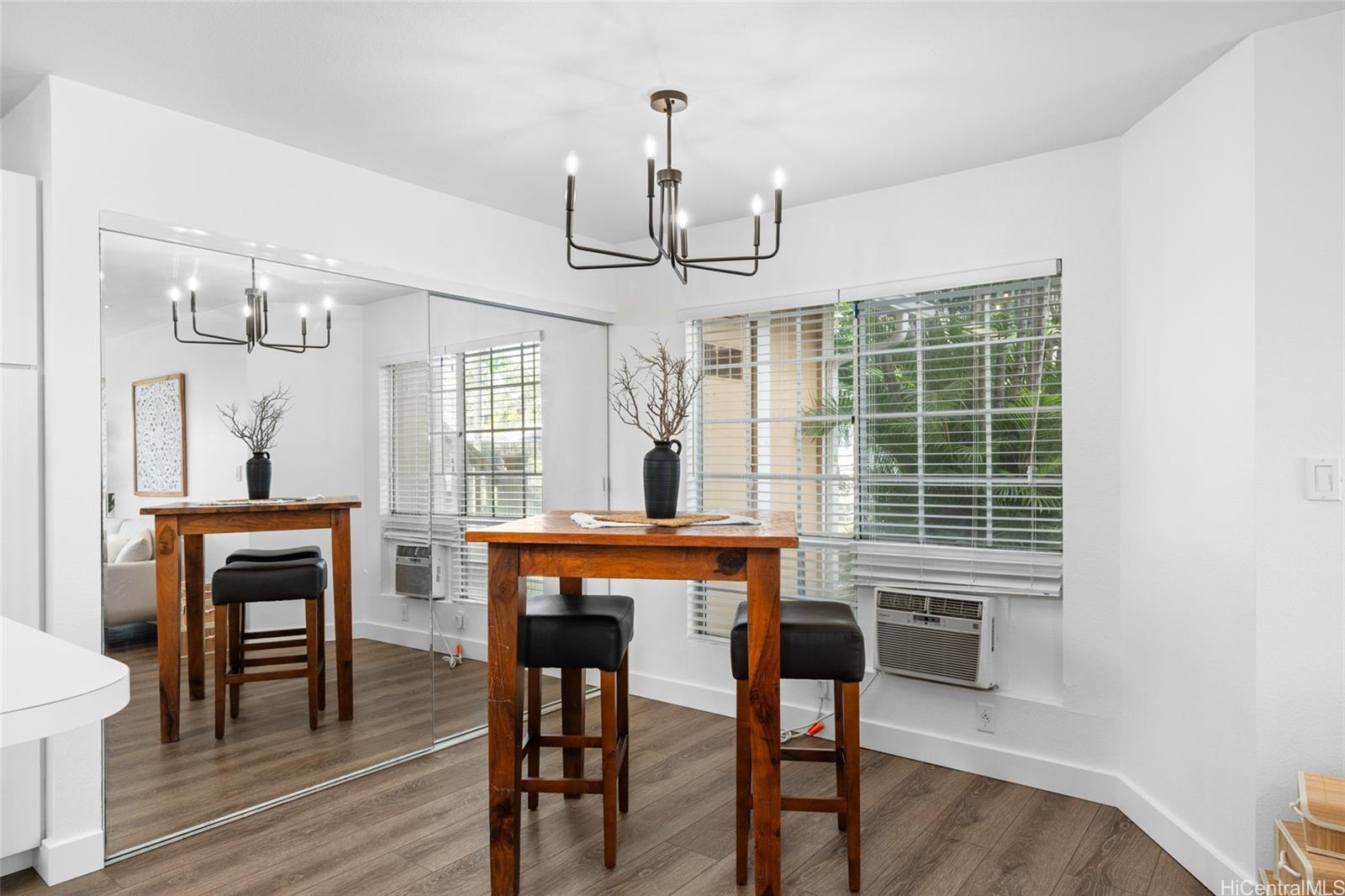 306 Mananai Place townhouse # 4D, Honolulu, Hawaii - photo 5 of 25