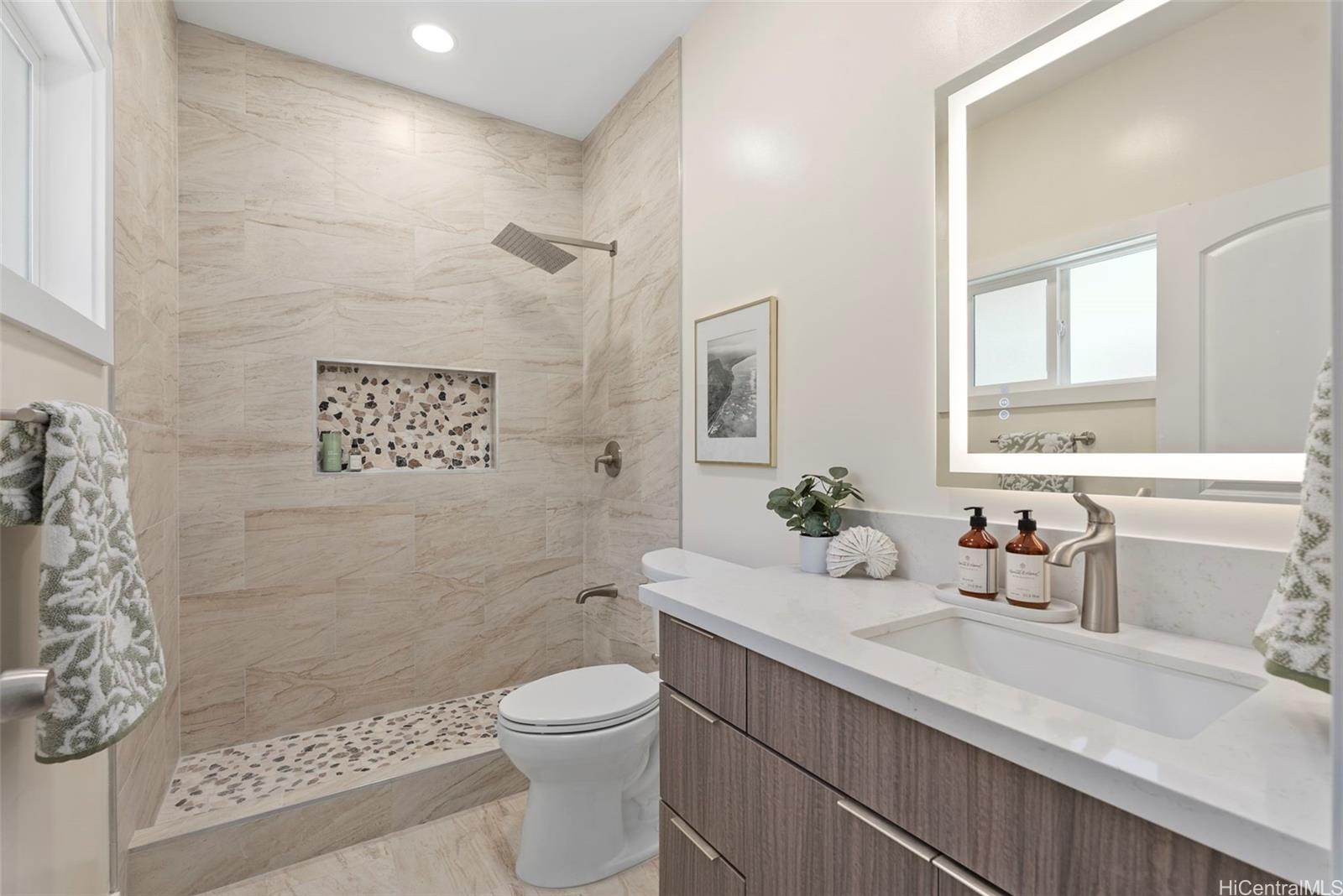 3061  Kahaloa Drive Manoa Area, Honolulu home - photo 14 of 24