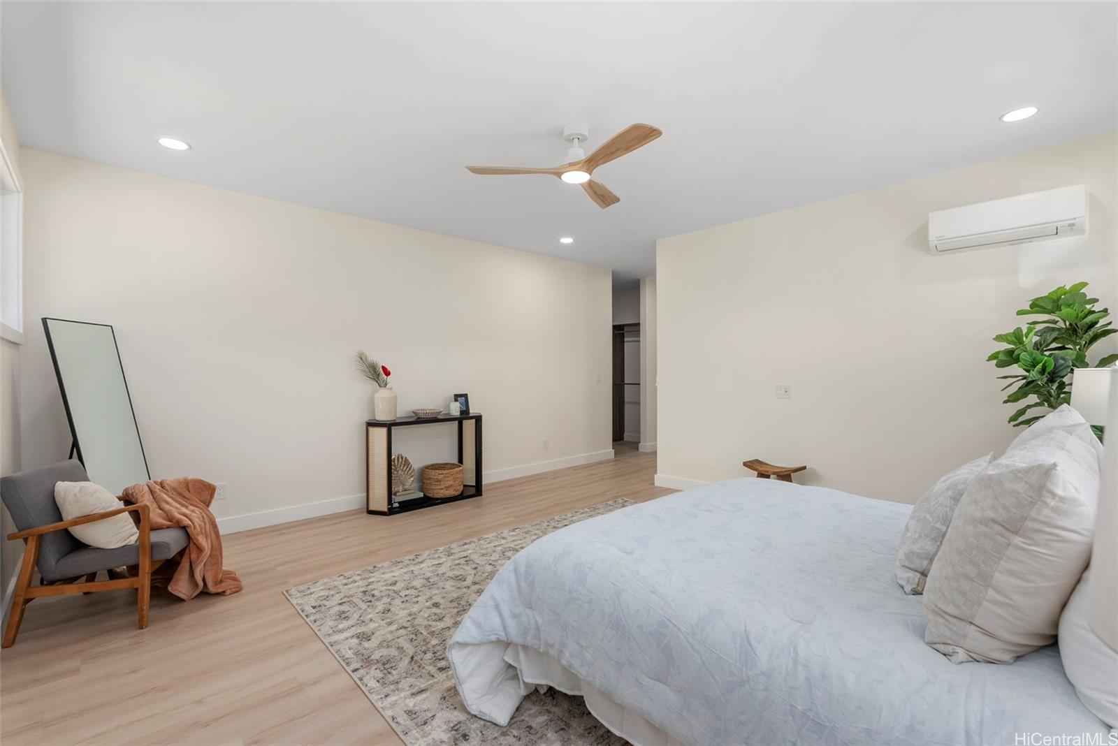 3061  Kahaloa Drive Manoa Area, Honolulu home - photo 16 of 24