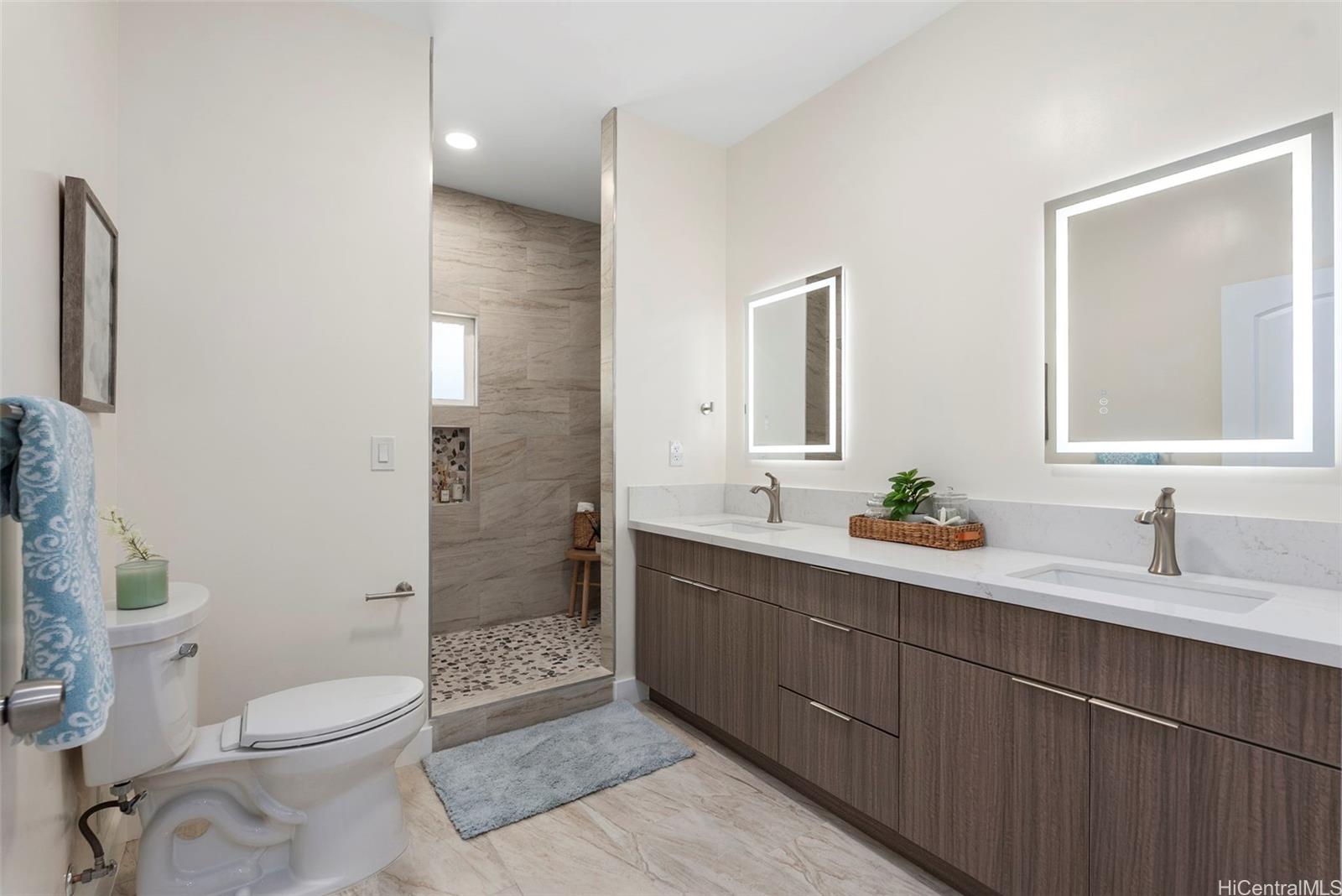 3061  Kahaloa Drive Manoa Area, Honolulu home - photo 18 of 24