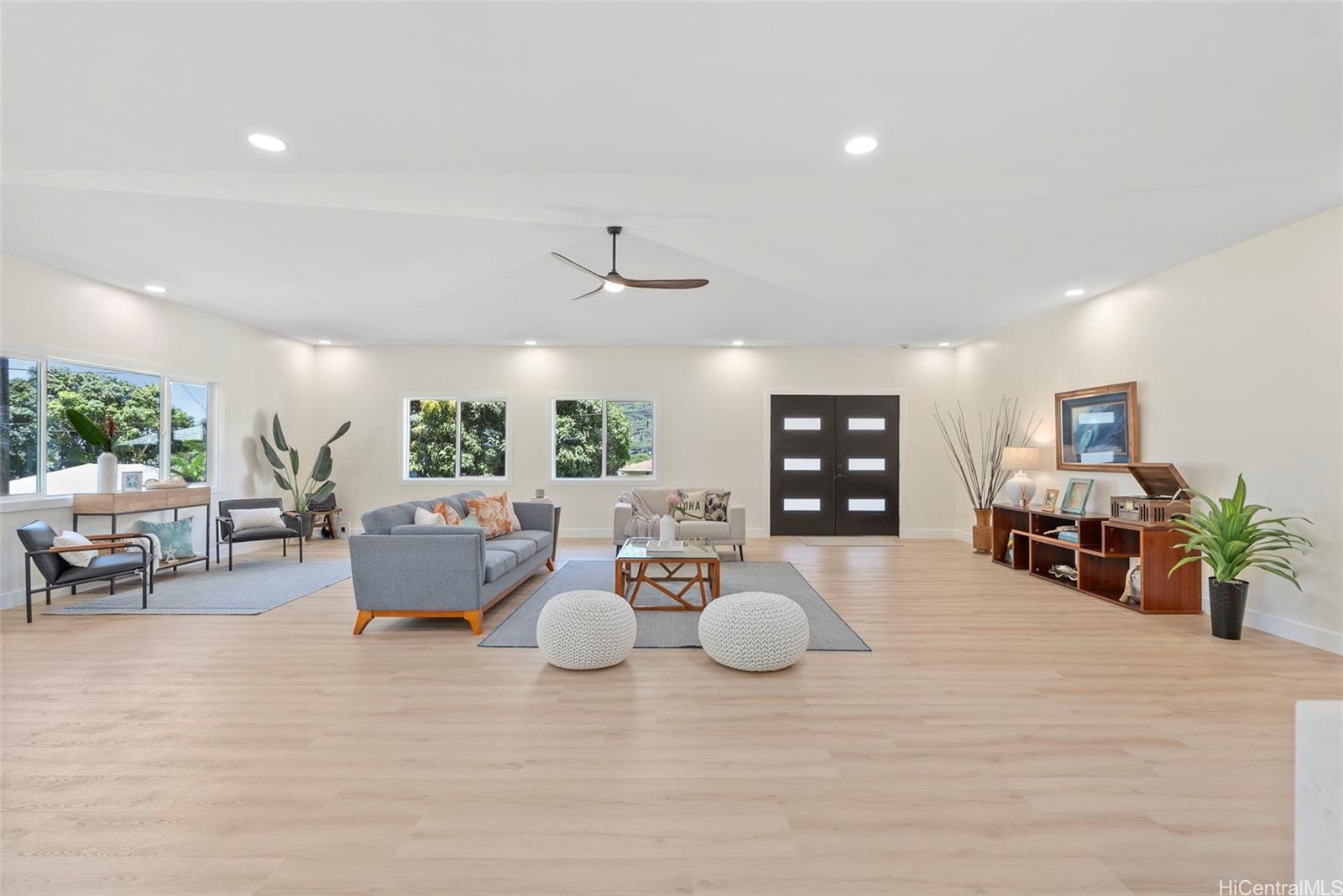 3061  Kahaloa Drive Manoa Area, Honolulu home - photo 4 of 24